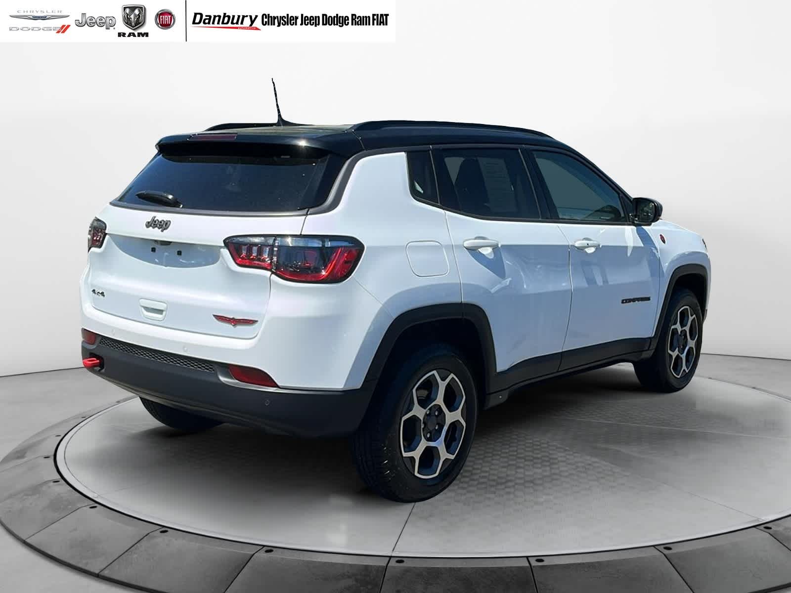 used 2022 Jeep Compass car, priced at $25,891