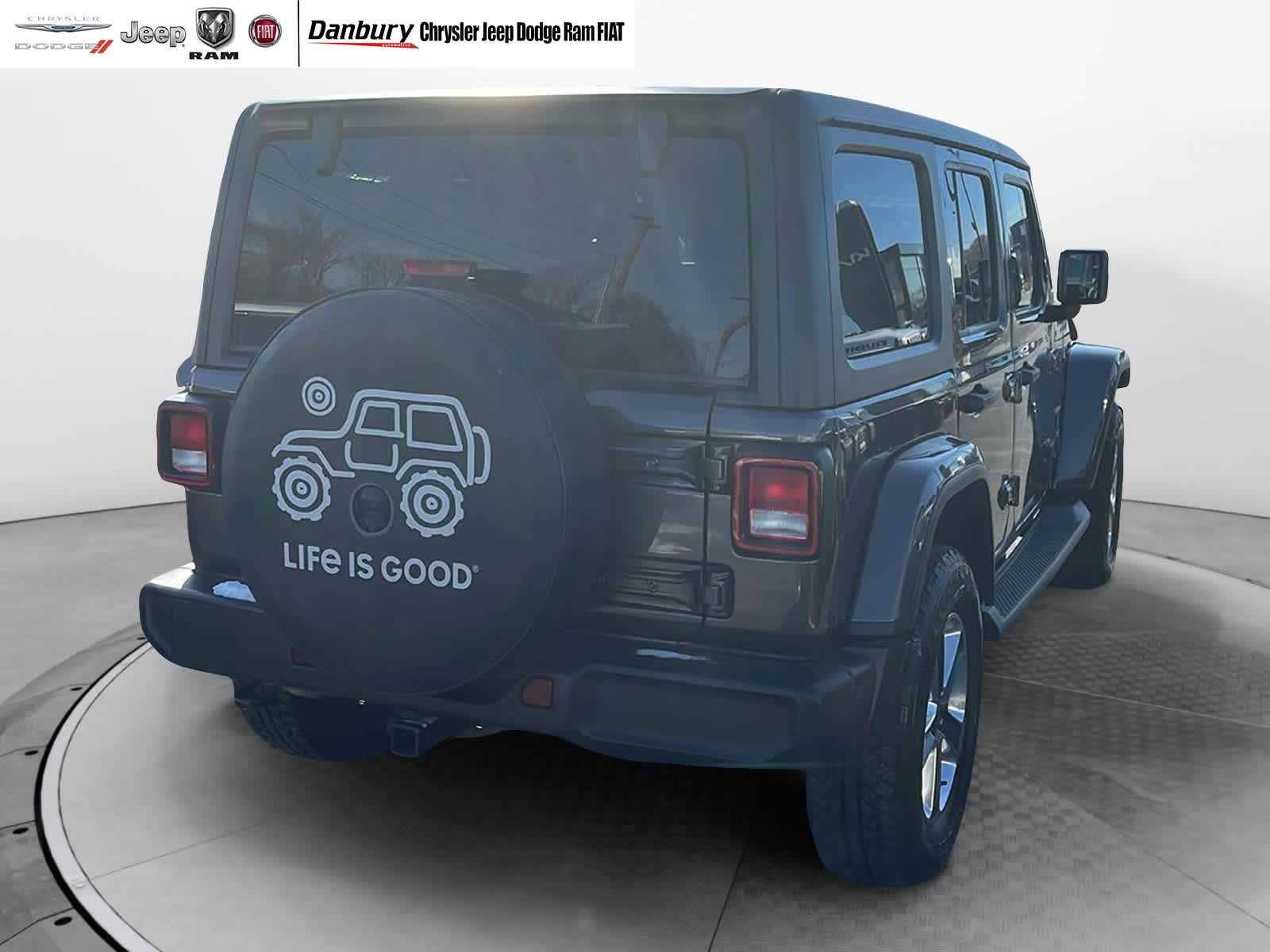 used 2019 Jeep Wrangler Unlimited car, priced at $28,756