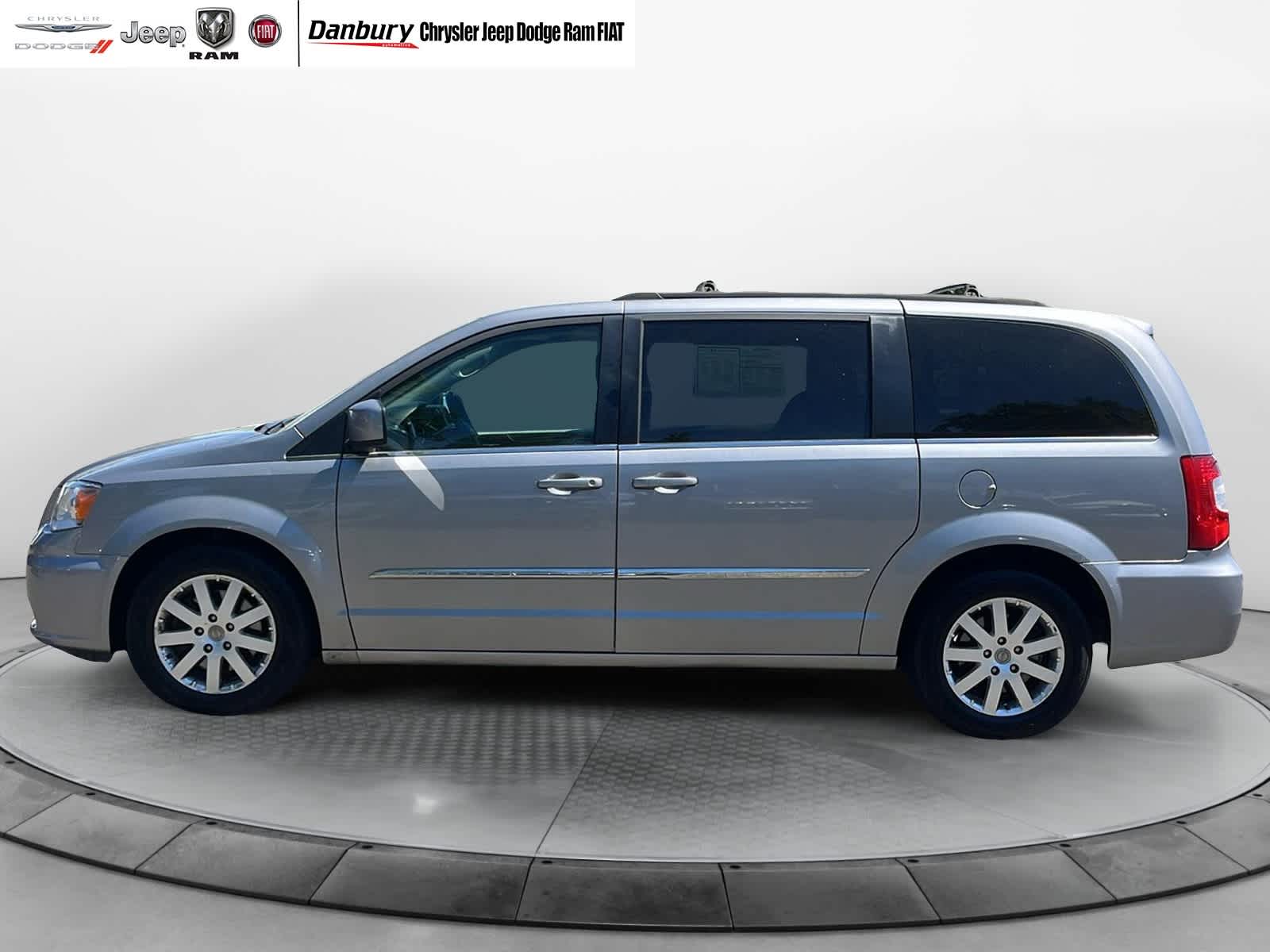 used 2016 Chrysler Town & Country car, priced at $8,747