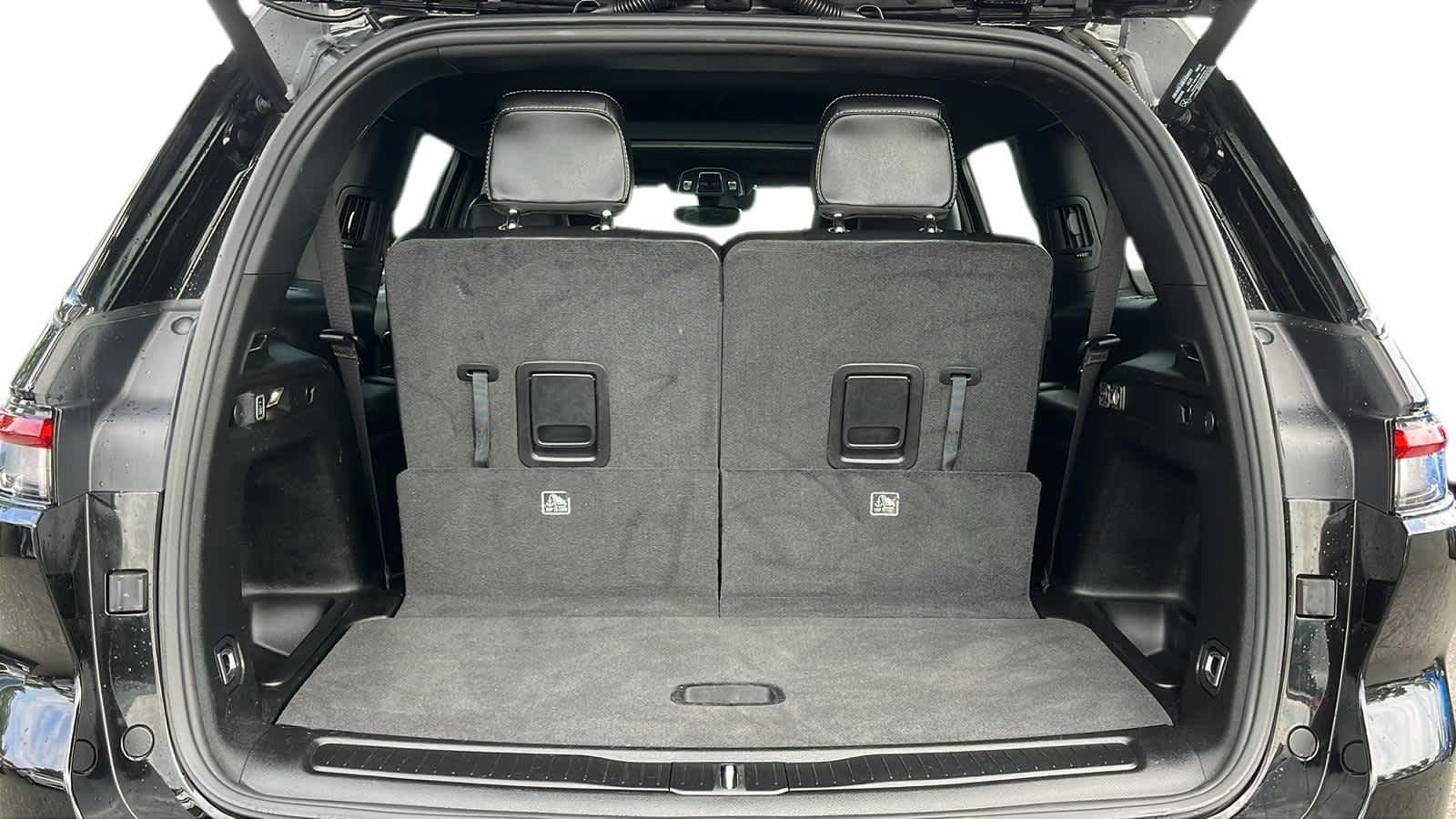 used 2022 Jeep Grand Cherokee L car, priced at $32,951
