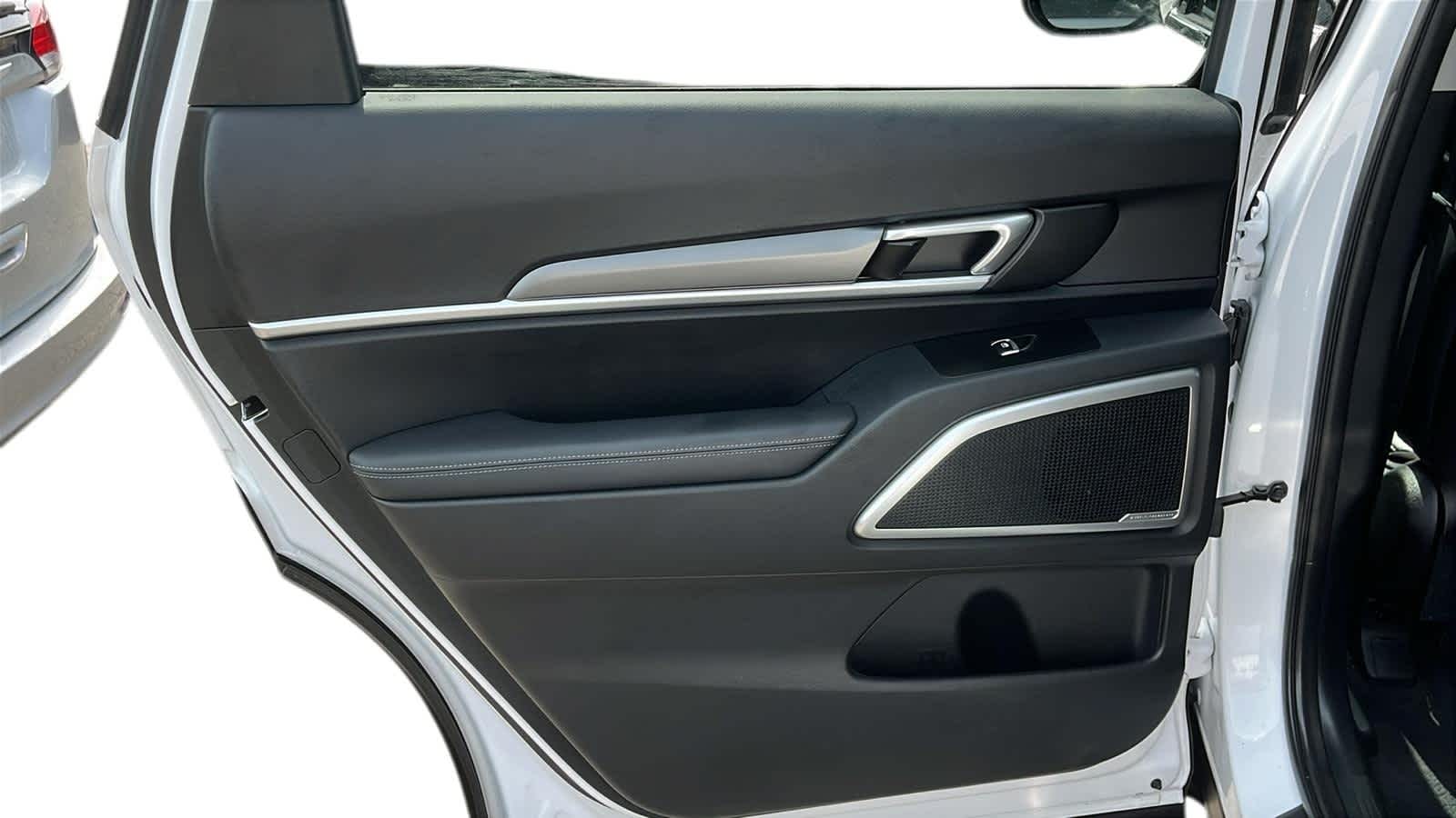 used 2022 Kia Telluride car, priced at $32,784