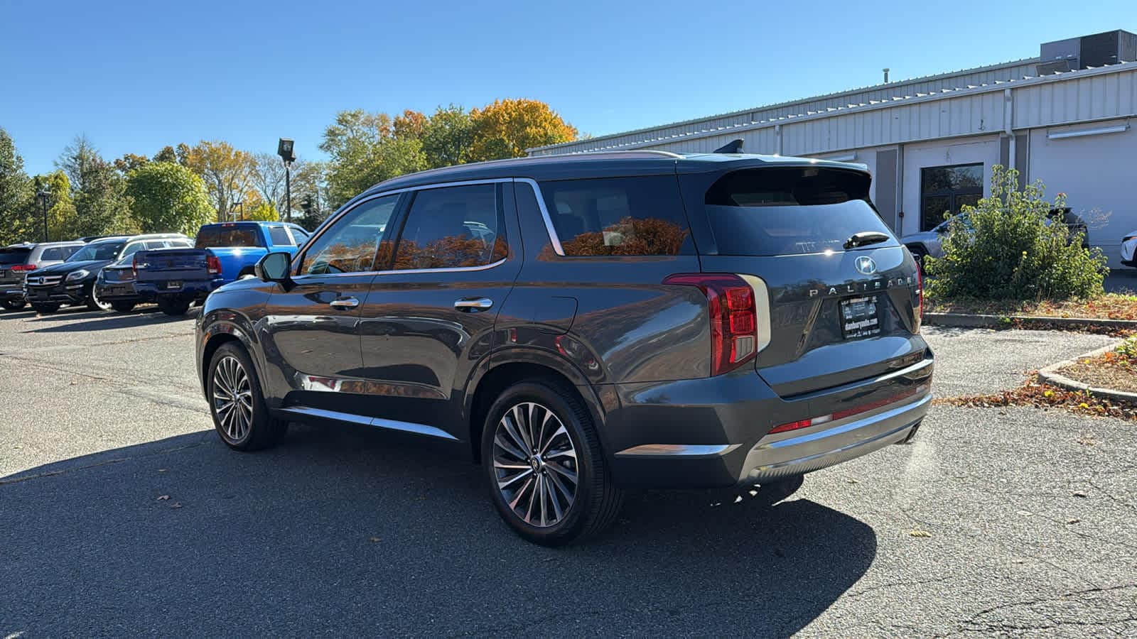 used 2023 Hyundai Palisade car, priced at $40,447