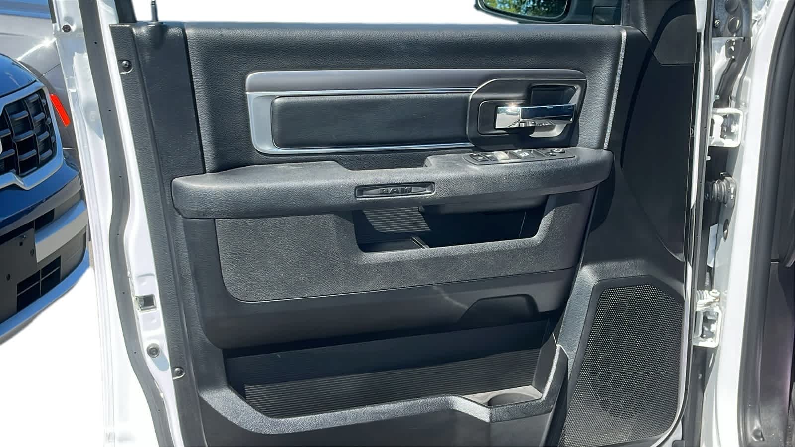 used 2022 Ram 1500 Classic car, priced at $33,280