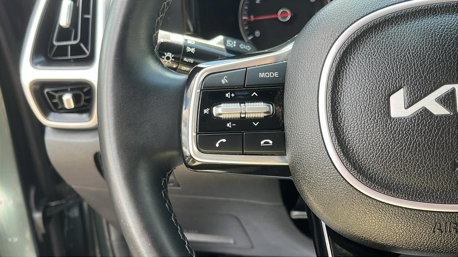used 2022 Kia Sorento car, priced at $29,994