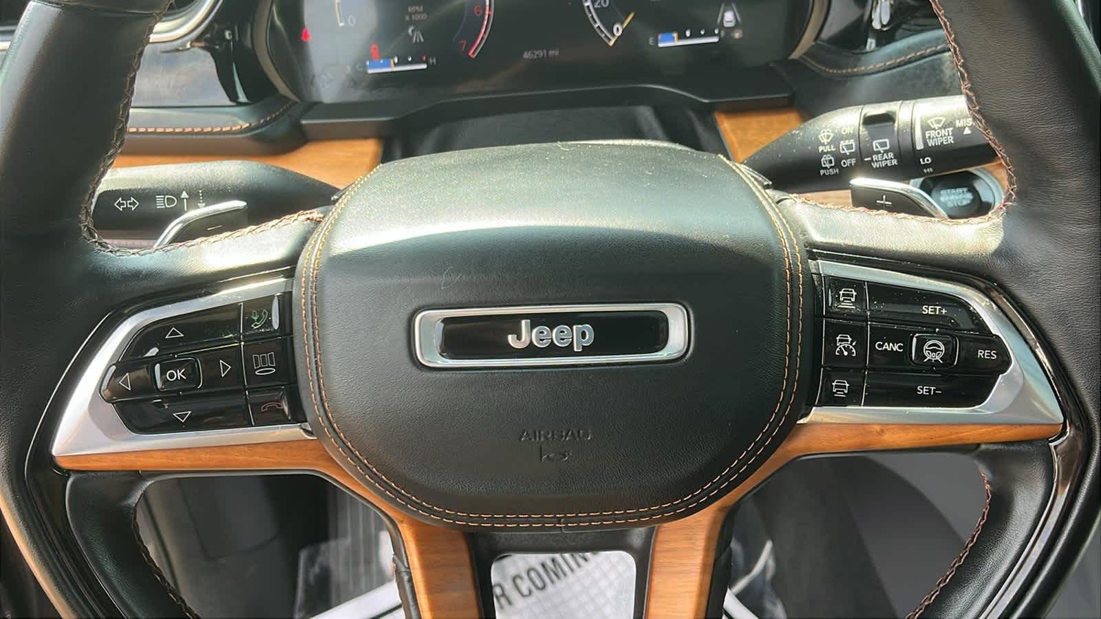 used 2022 Jeep Grand Cherokee car, priced at $44,877