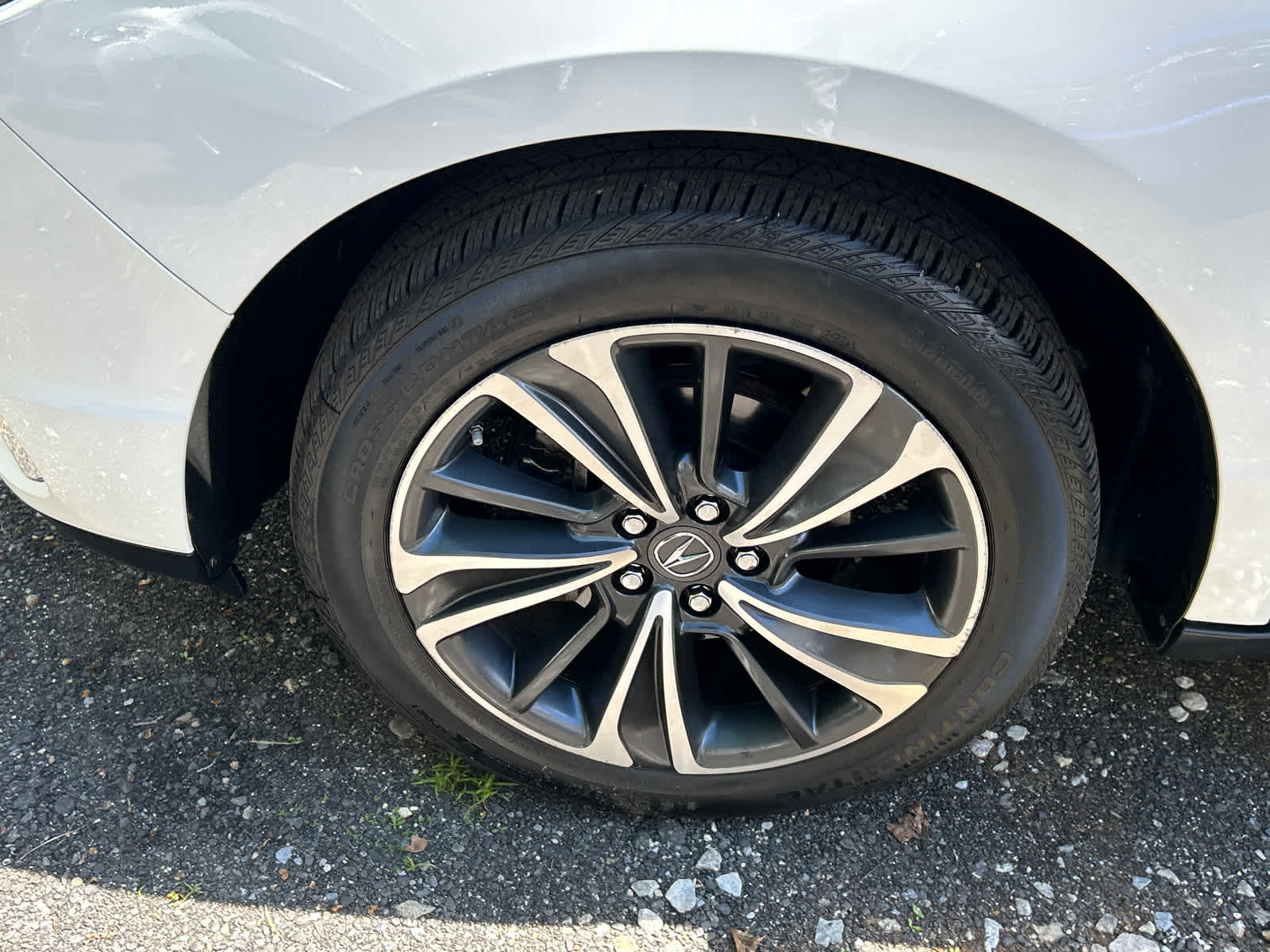 used 2020 Acura MDX car, priced at $29,903