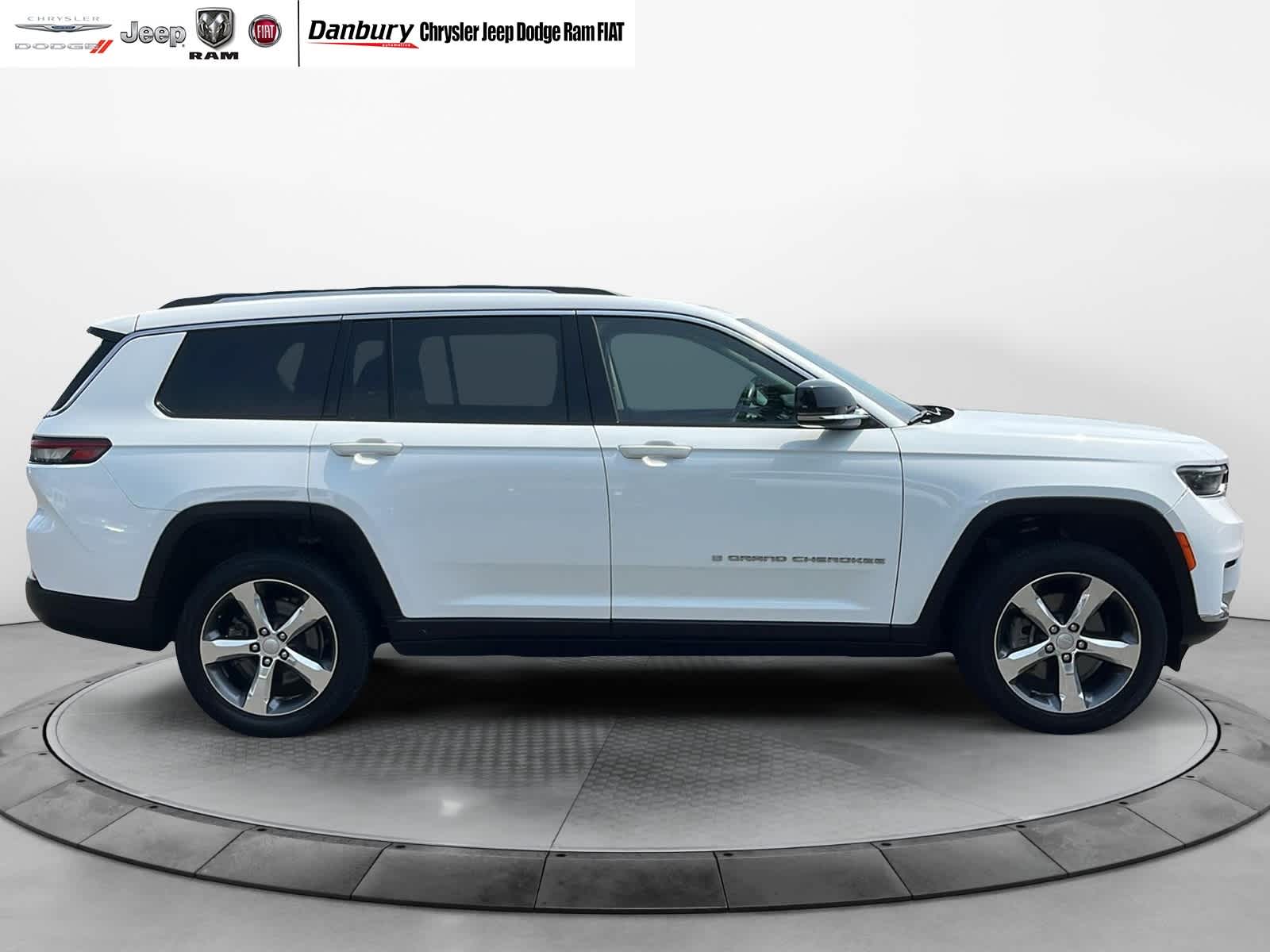 used 2022 Jeep Grand Cherokee L car, priced at $30,983