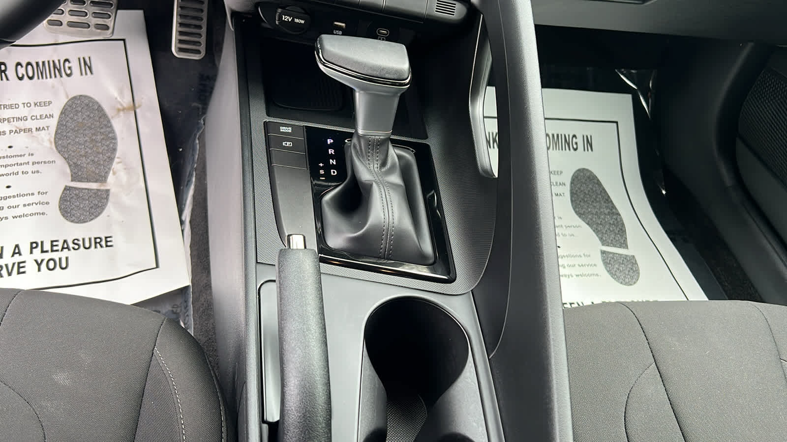 used 2025 Hyundai Elantra car, priced at $23,902