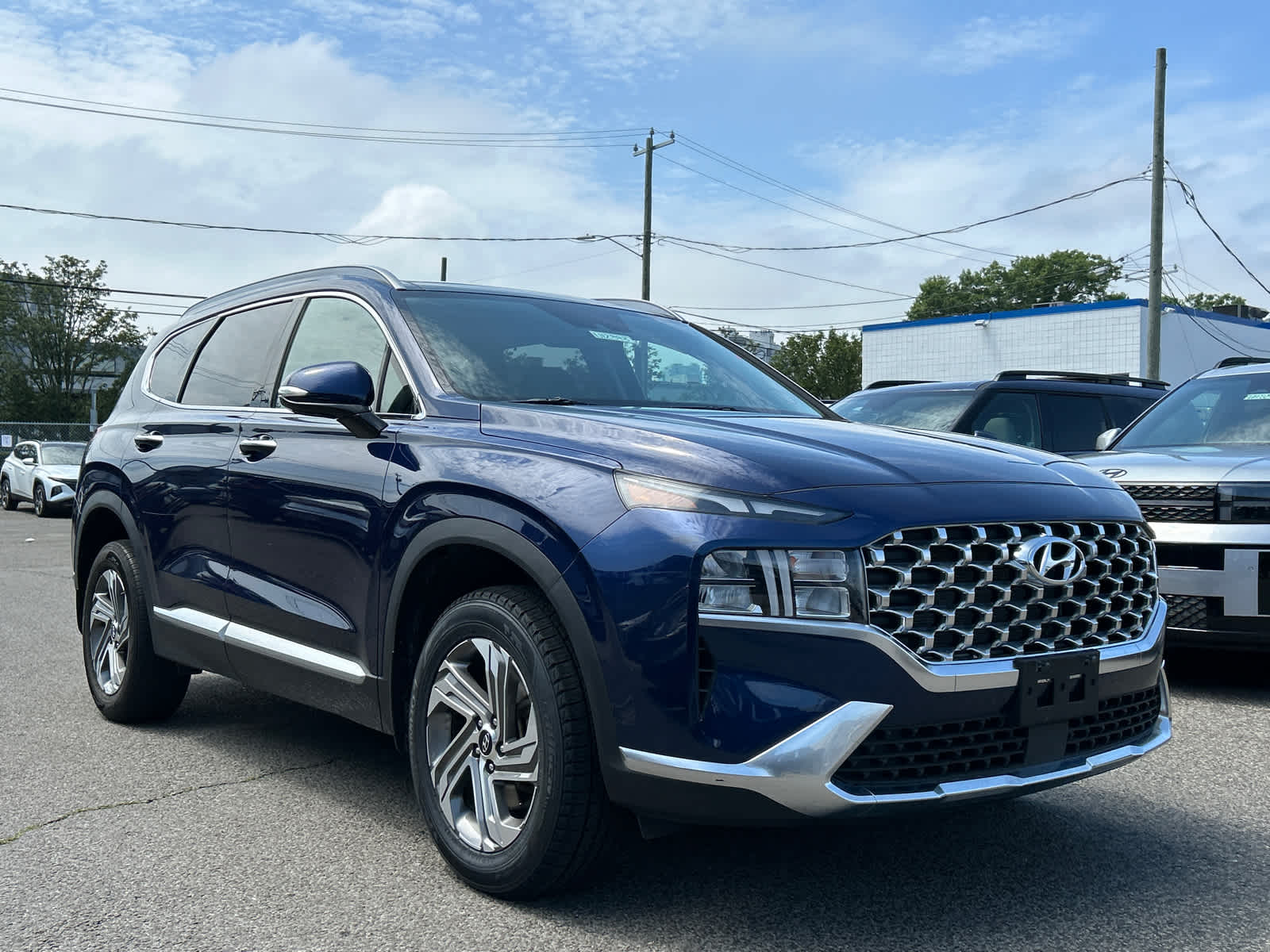 used 2022 Hyundai Santa Fe car, priced at $25,909