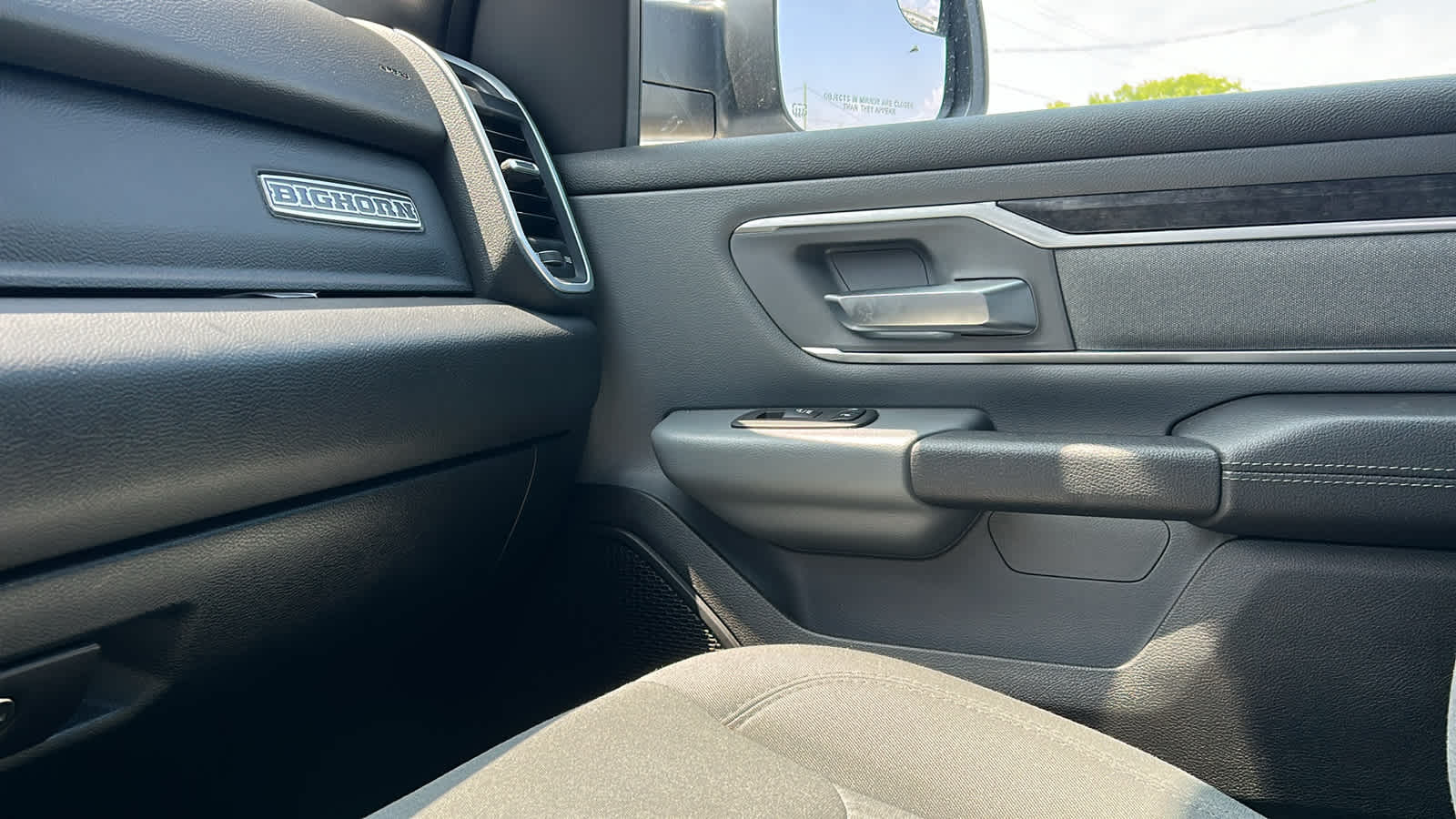 used 2022 Ram 1500 car, priced at $34,909
