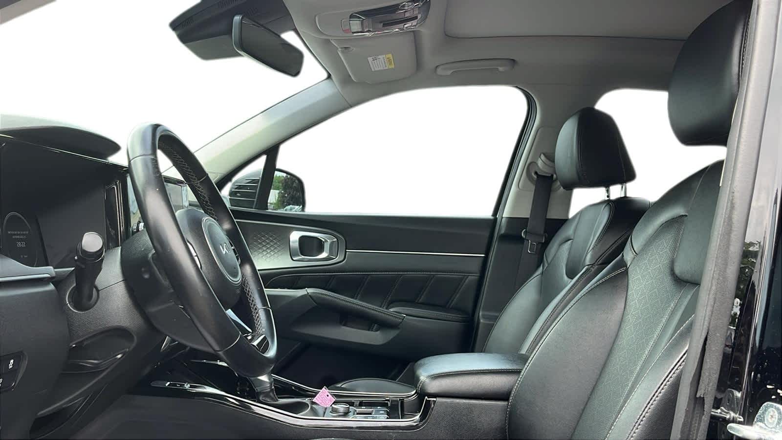 used 2023 Kia Sorento car, priced at $36,464