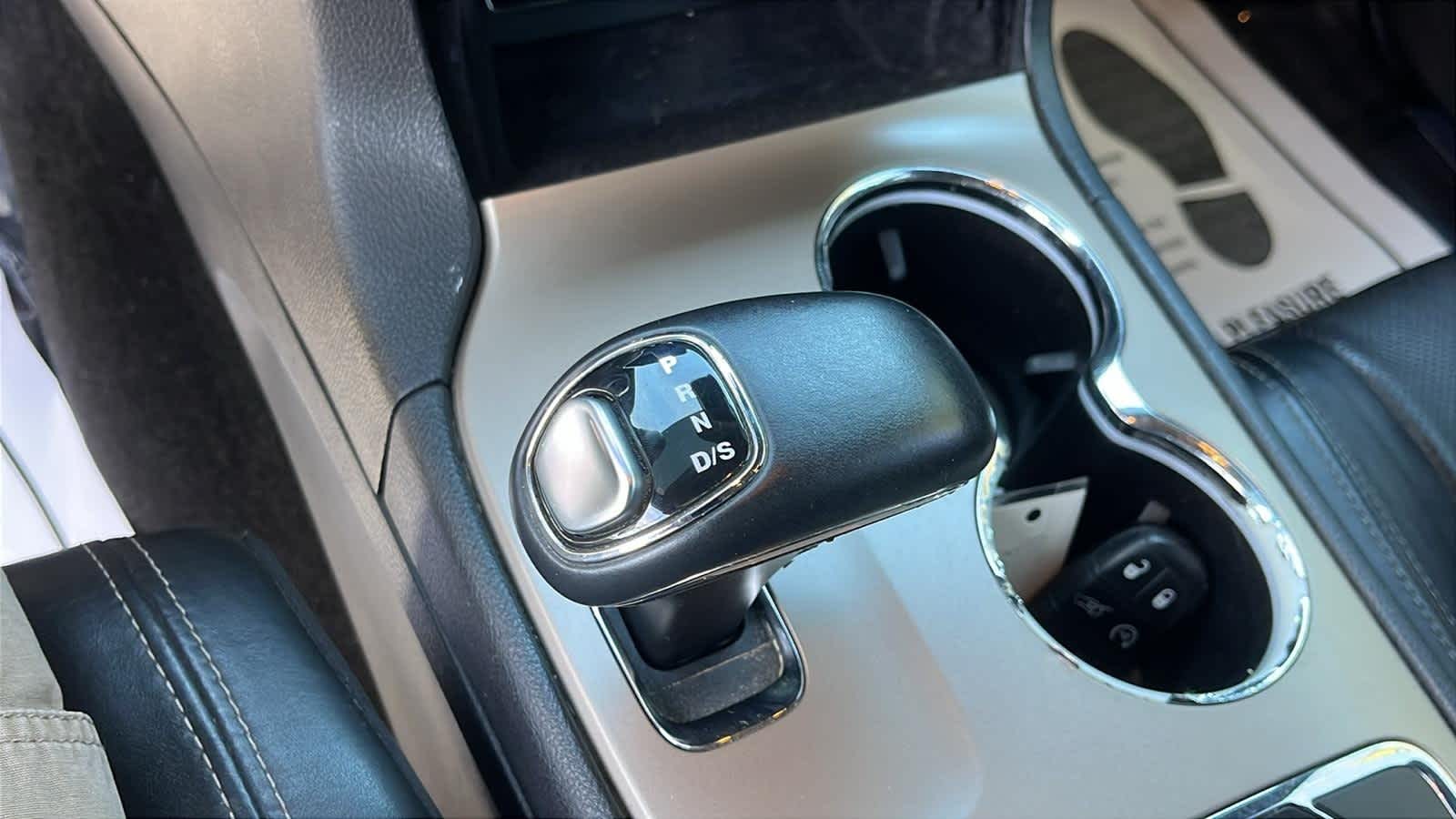 used 2014 Jeep Grand Cherokee car, priced at $10,956