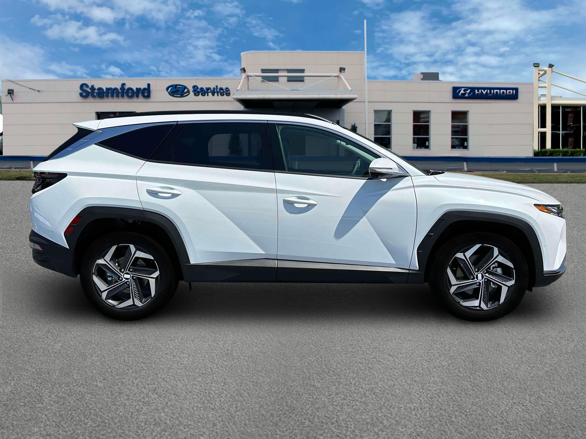 new 2024 Hyundai Tucson Hybrid car, priced at $42,180