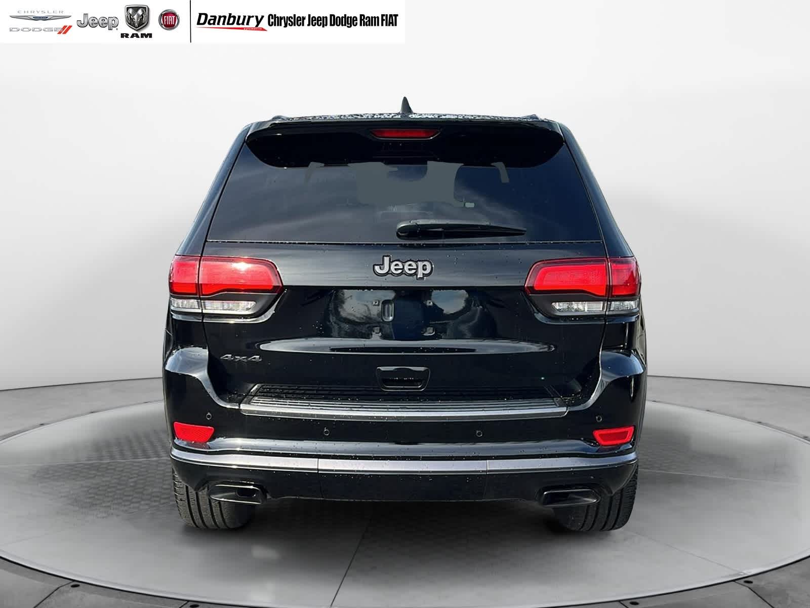used 2021 Jeep Grand Cherokee car, priced at $28,881