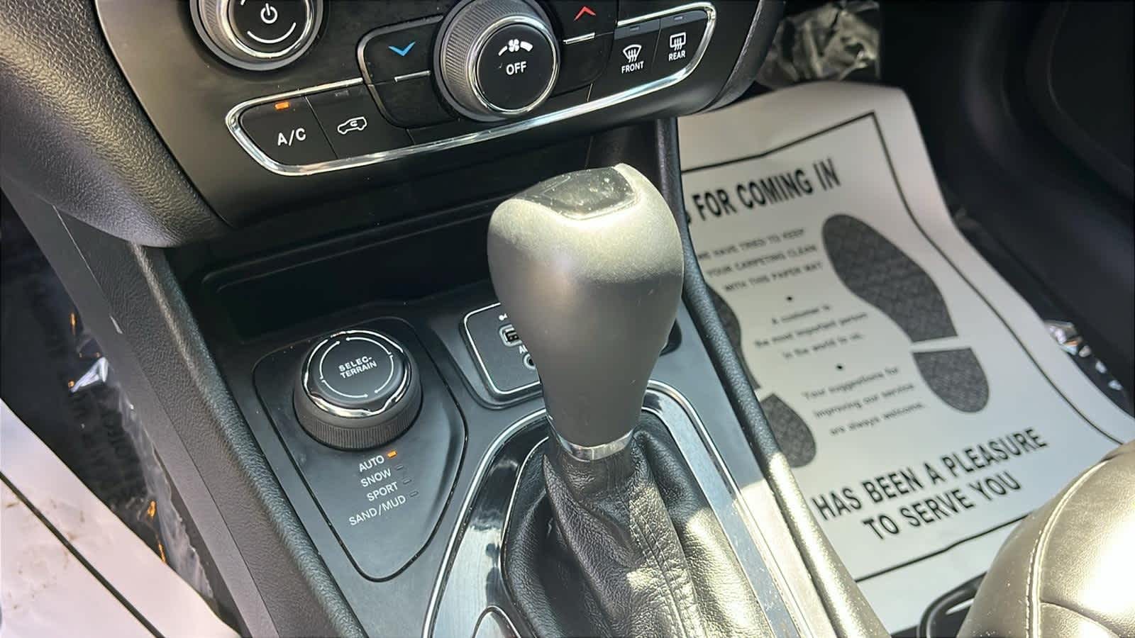 used 2021 Jeep Cherokee car, priced at $22,732