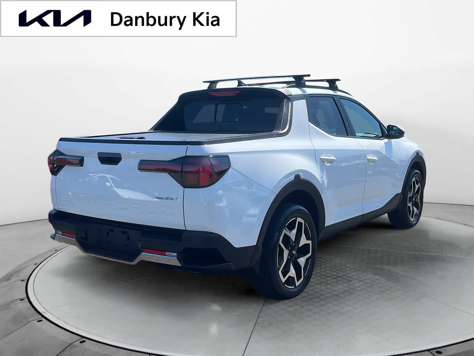 used 2022 Hyundai Santa Cruz car, priced at $30,804