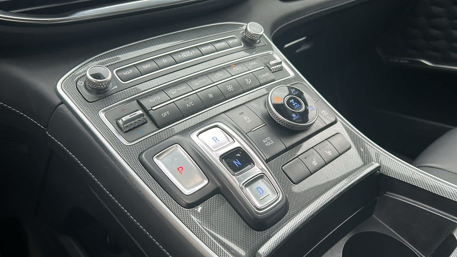 used 2022 Hyundai Santa Fe car, priced at $25,405