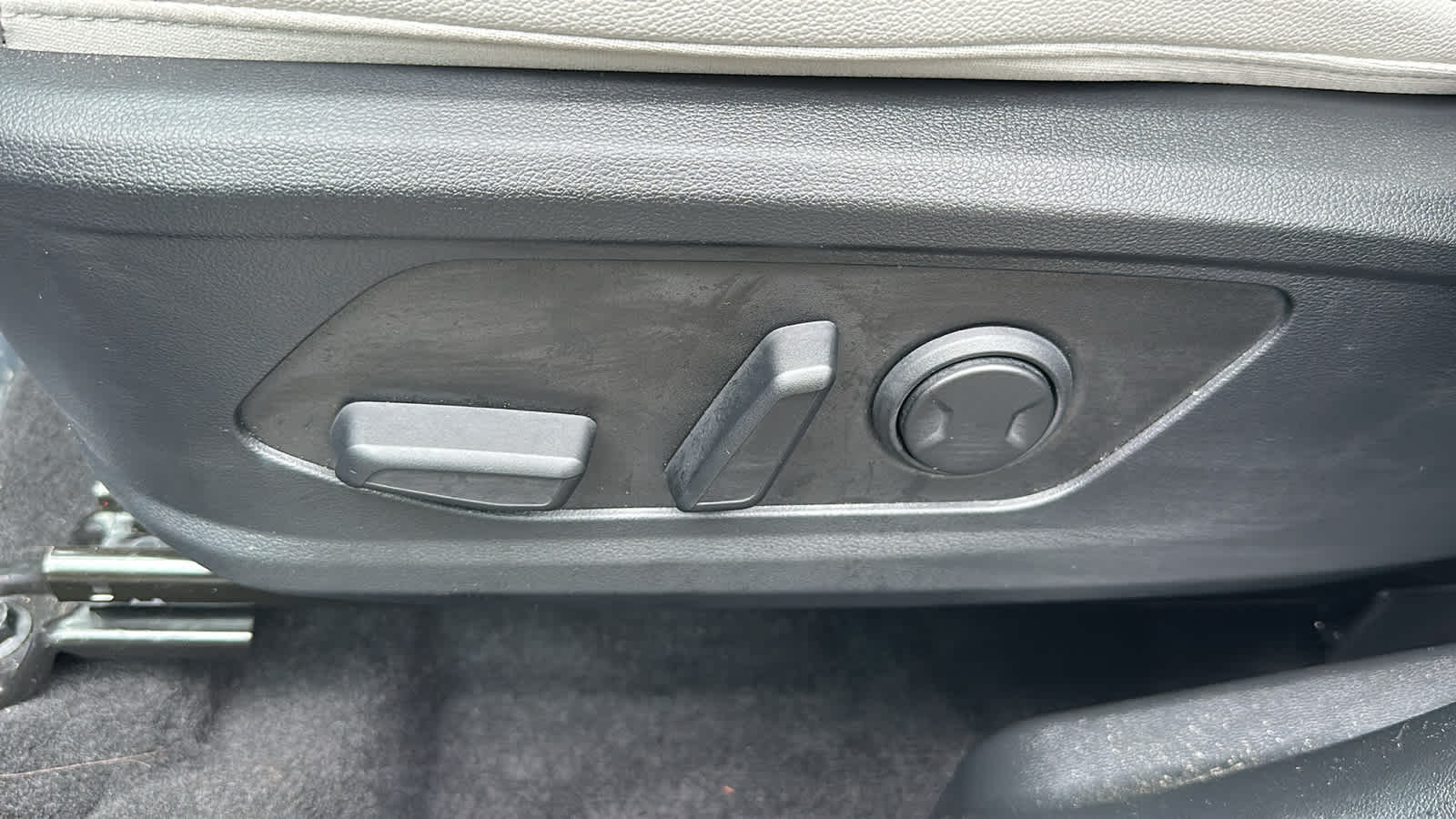 used 2025 Hyundai Tucson car, priced at $33,908