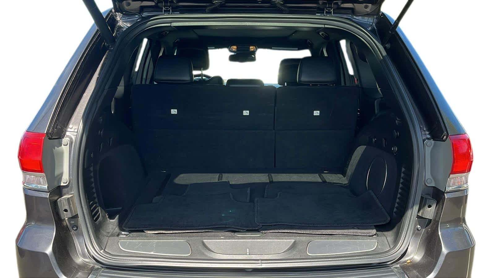 used 2014 Jeep Grand Cherokee car, priced at $10,956