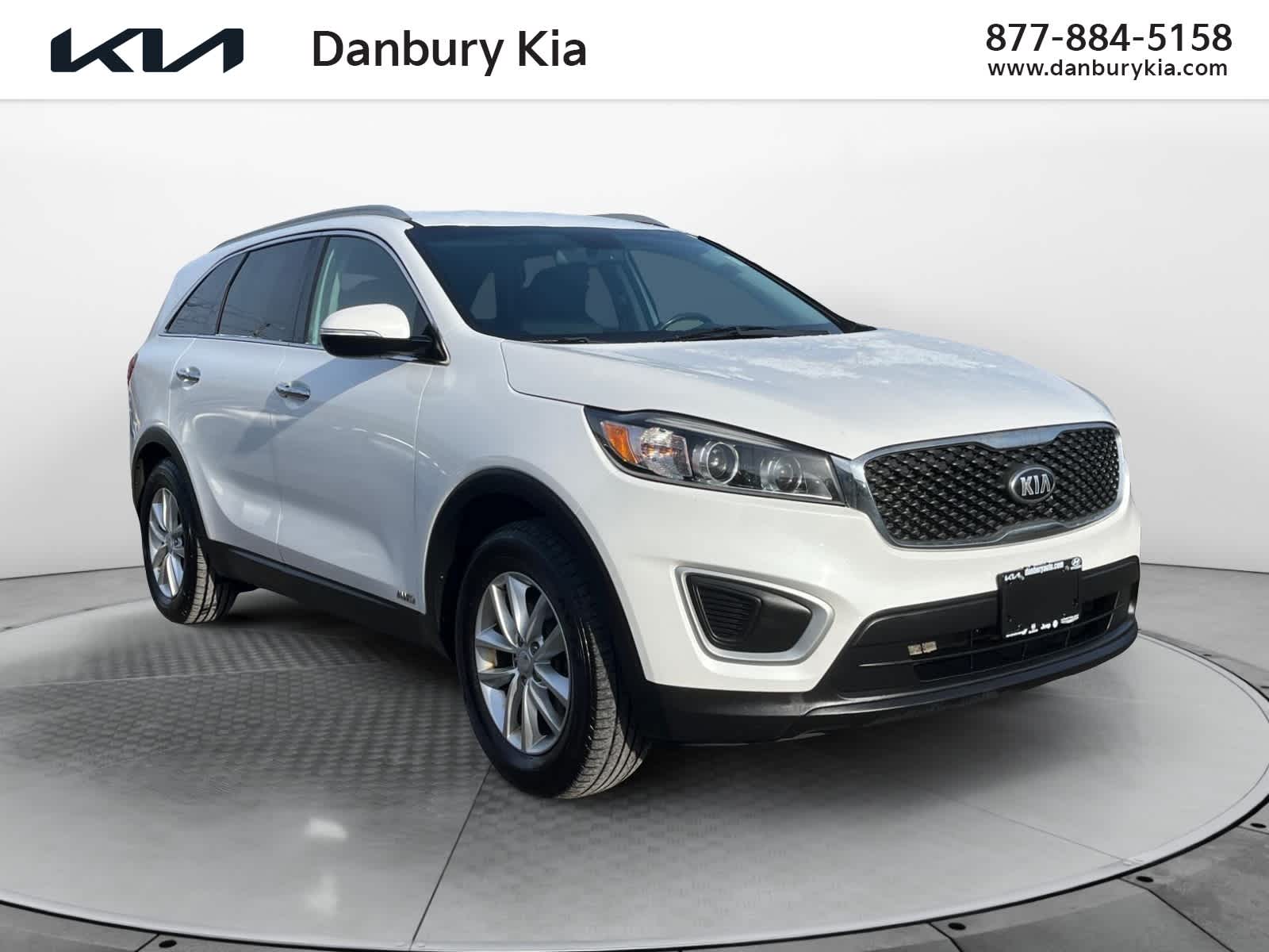 used 2018 Kia Sorento car, priced at $13,896