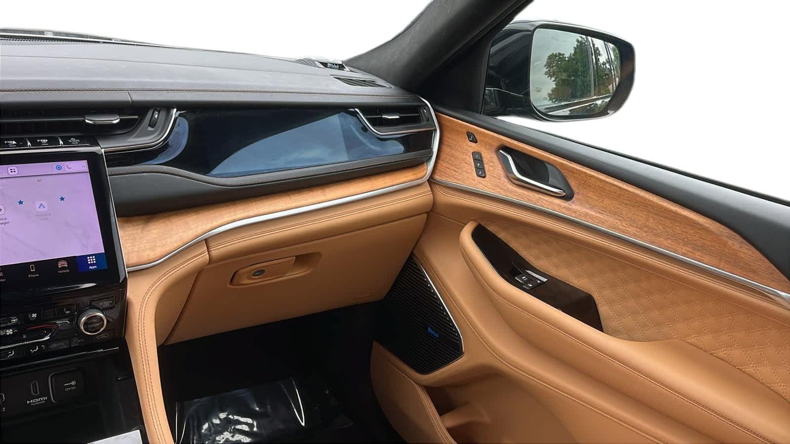 used 2022 Jeep Grand Cherokee car, priced at $47,644
