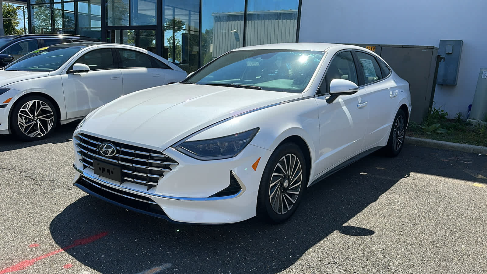 used 2023 Hyundai Sonata Hybrid car, priced at $26,311