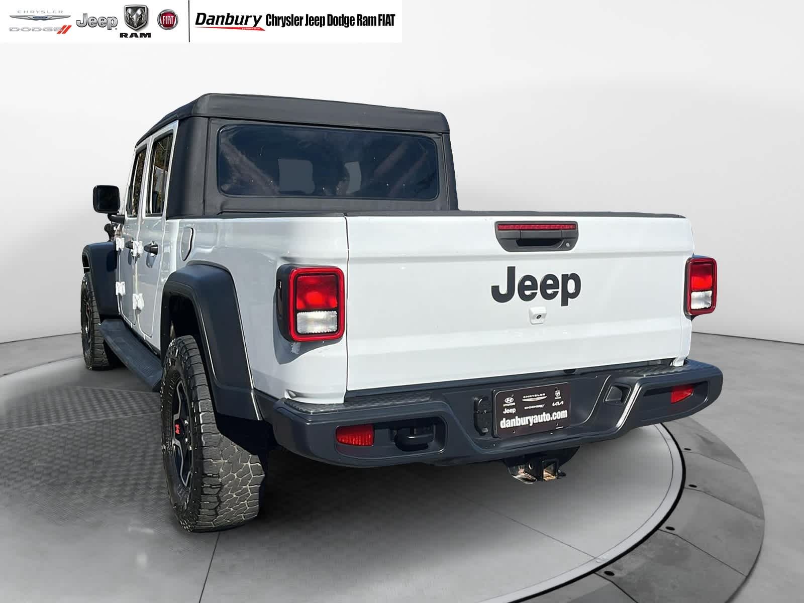 used 2020 Jeep Gladiator car, priced at $28,477