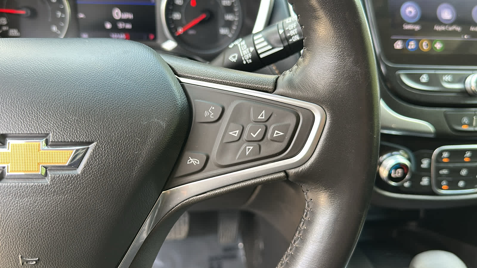 used 2022 Chevrolet Equinox car, priced at $25,809