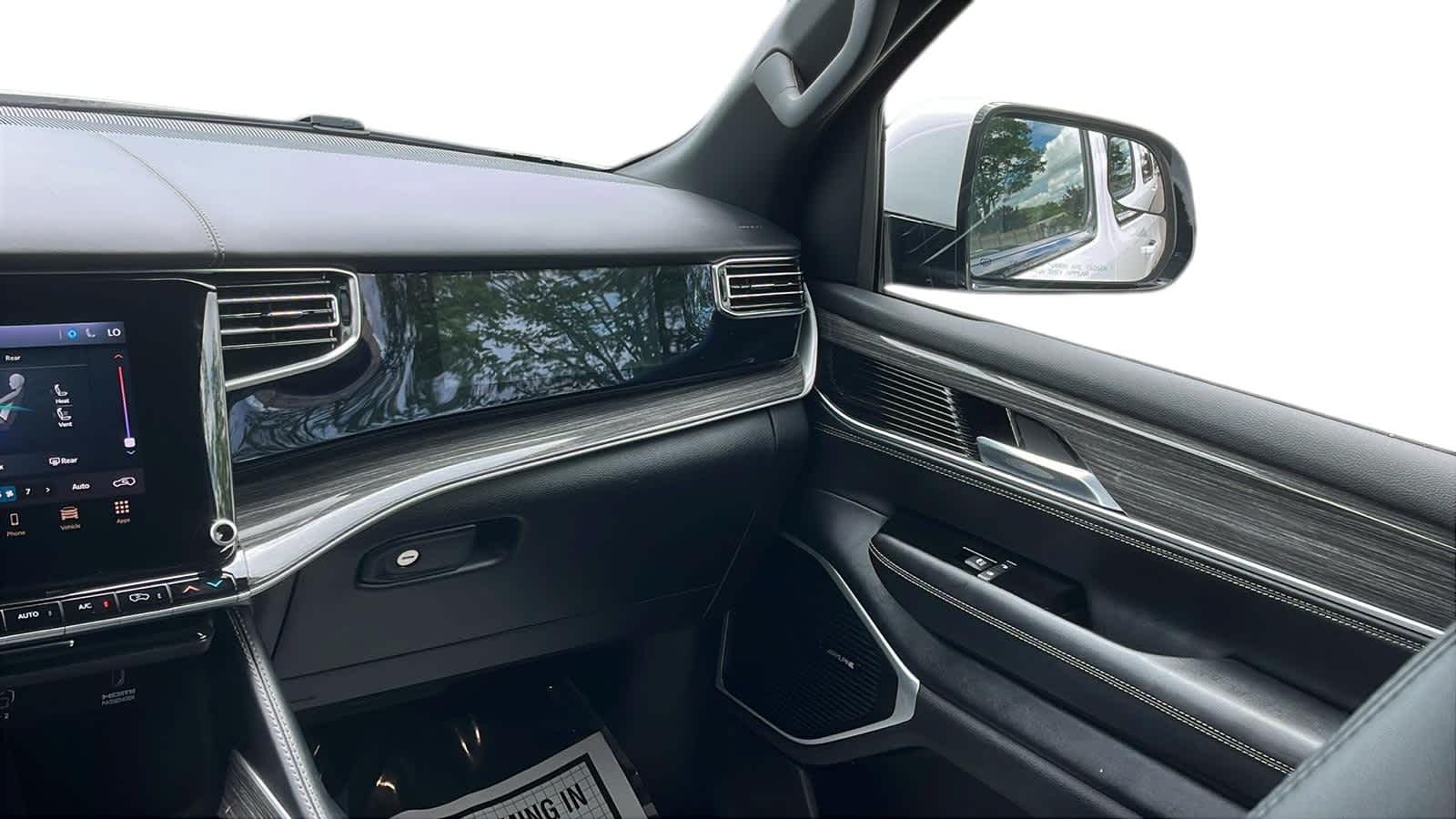 used 2022 Jeep Wagoneer car, priced at $42,944