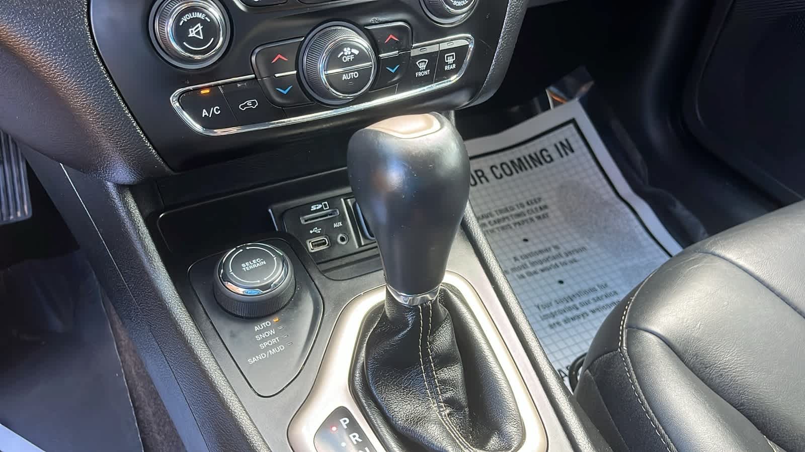used 2018 Jeep Cherokee car, priced at $15,672