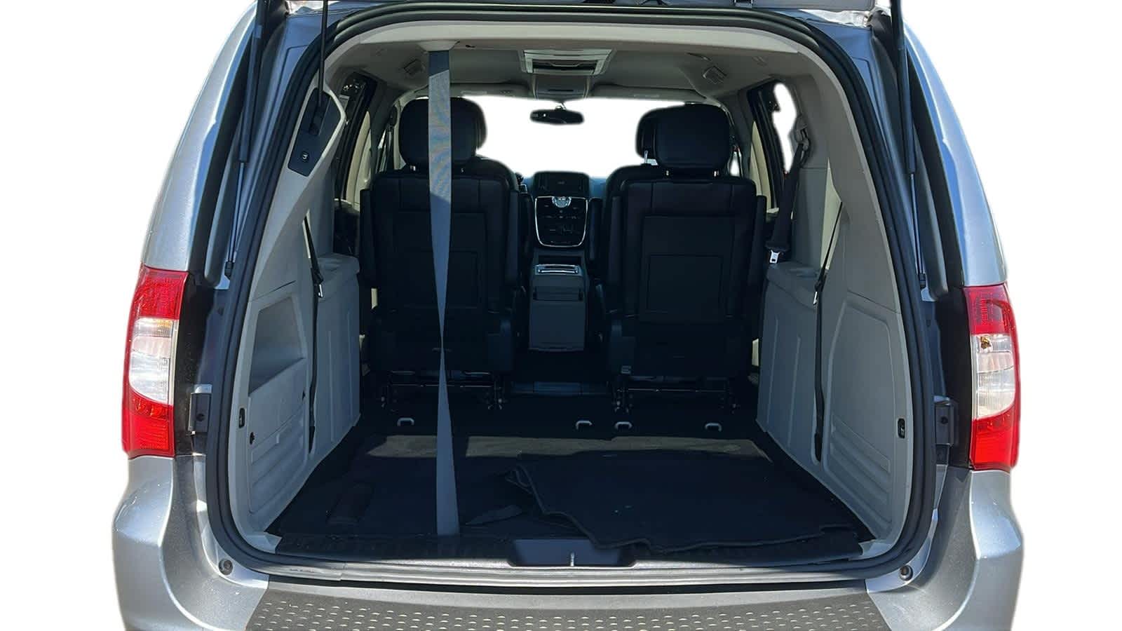 used 2016 Chrysler Town & Country car, priced at $8,747