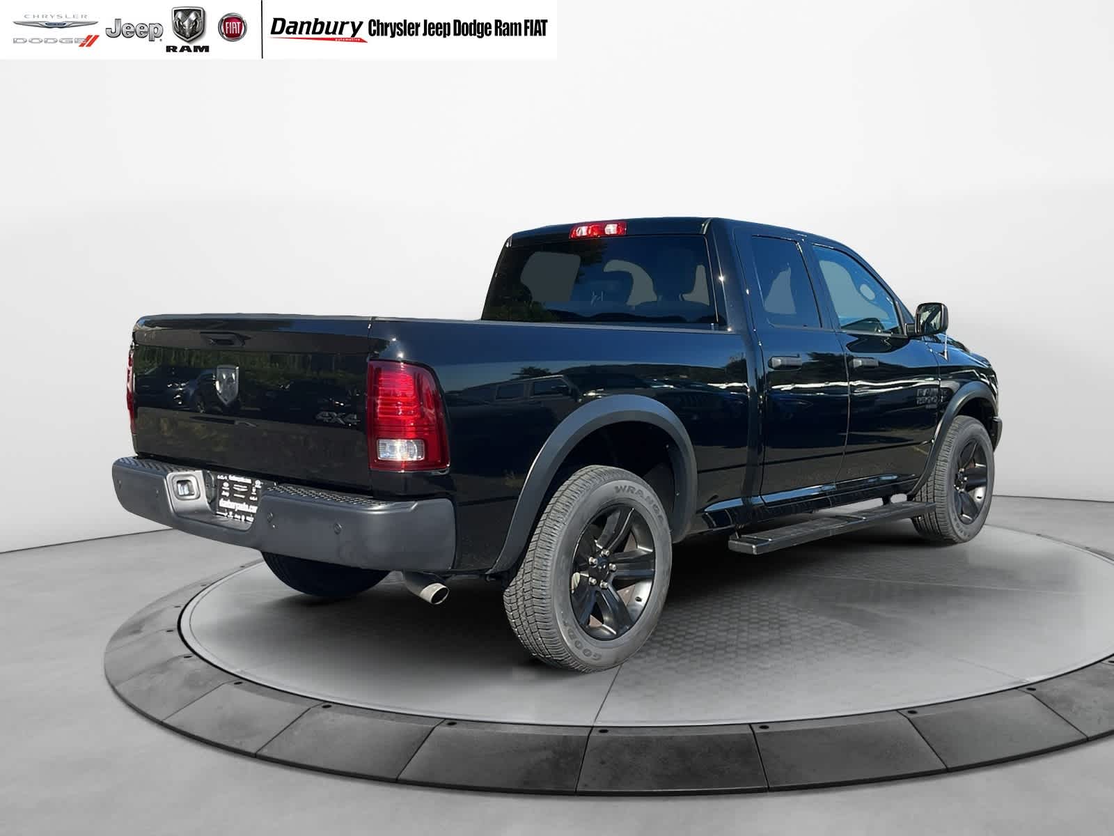 used 2022 Ram 1500 Classic car, priced at $30,605