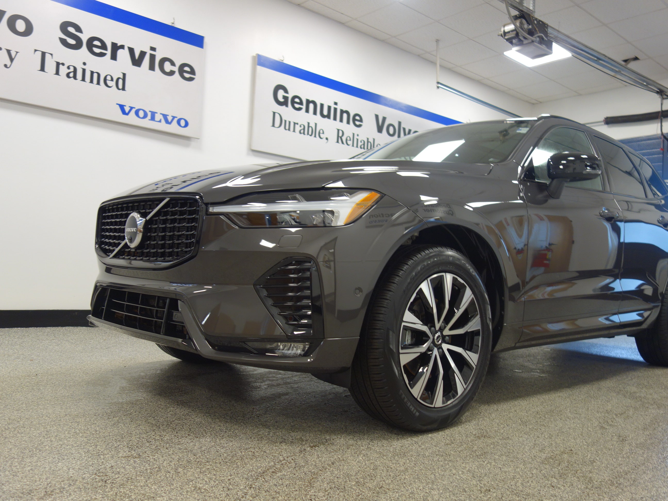 used 2023 Volvo XC60 car, priced at $48,500