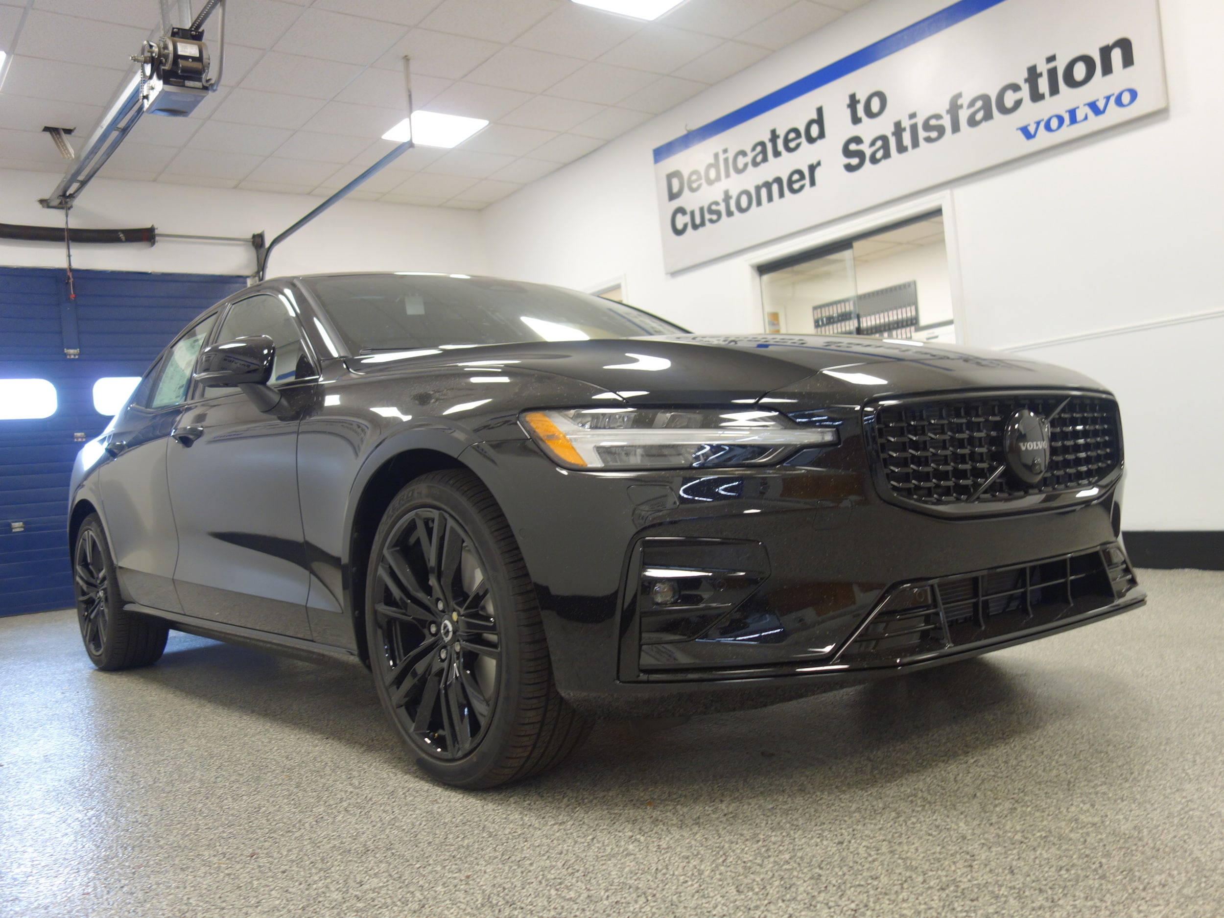 new 2024 Volvo S60 car, priced at $52,195