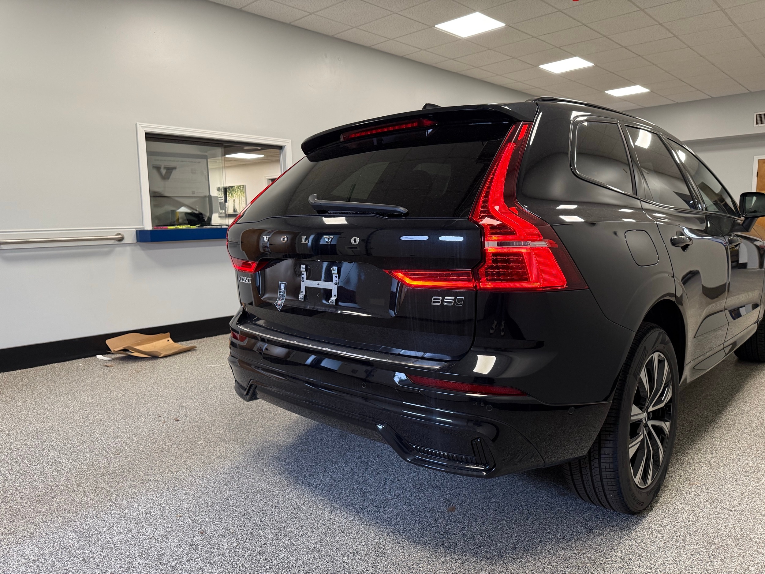new 2025 Volvo XC60 car, priced at $55,920