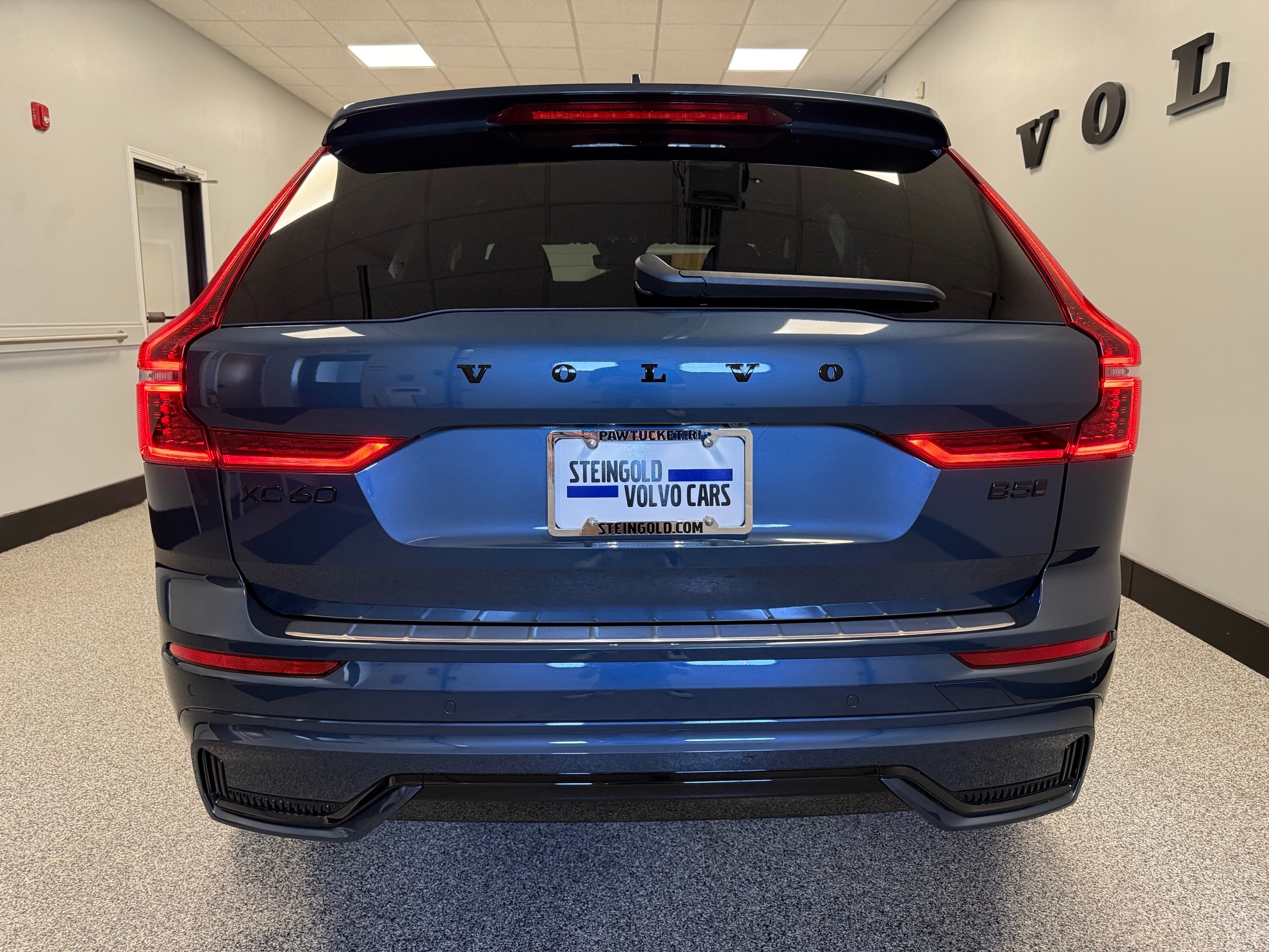 new 2026 Volvo XC60 car, priced at $64,500