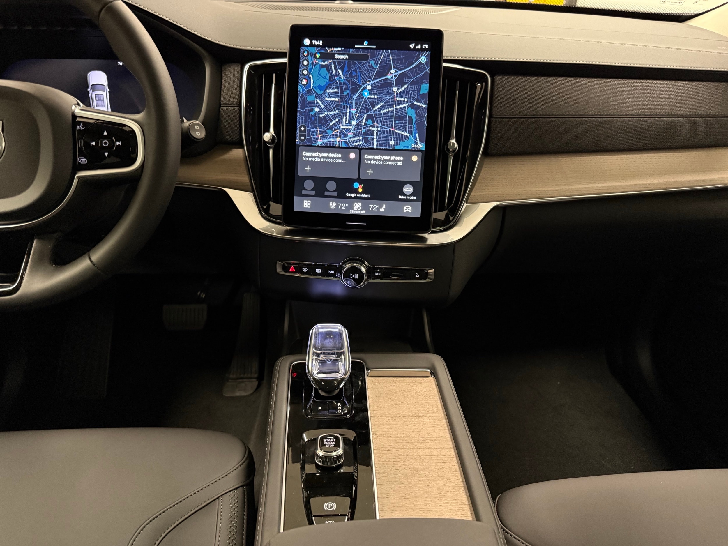 new 2026 Volvo XC90 car, priced at $71,825