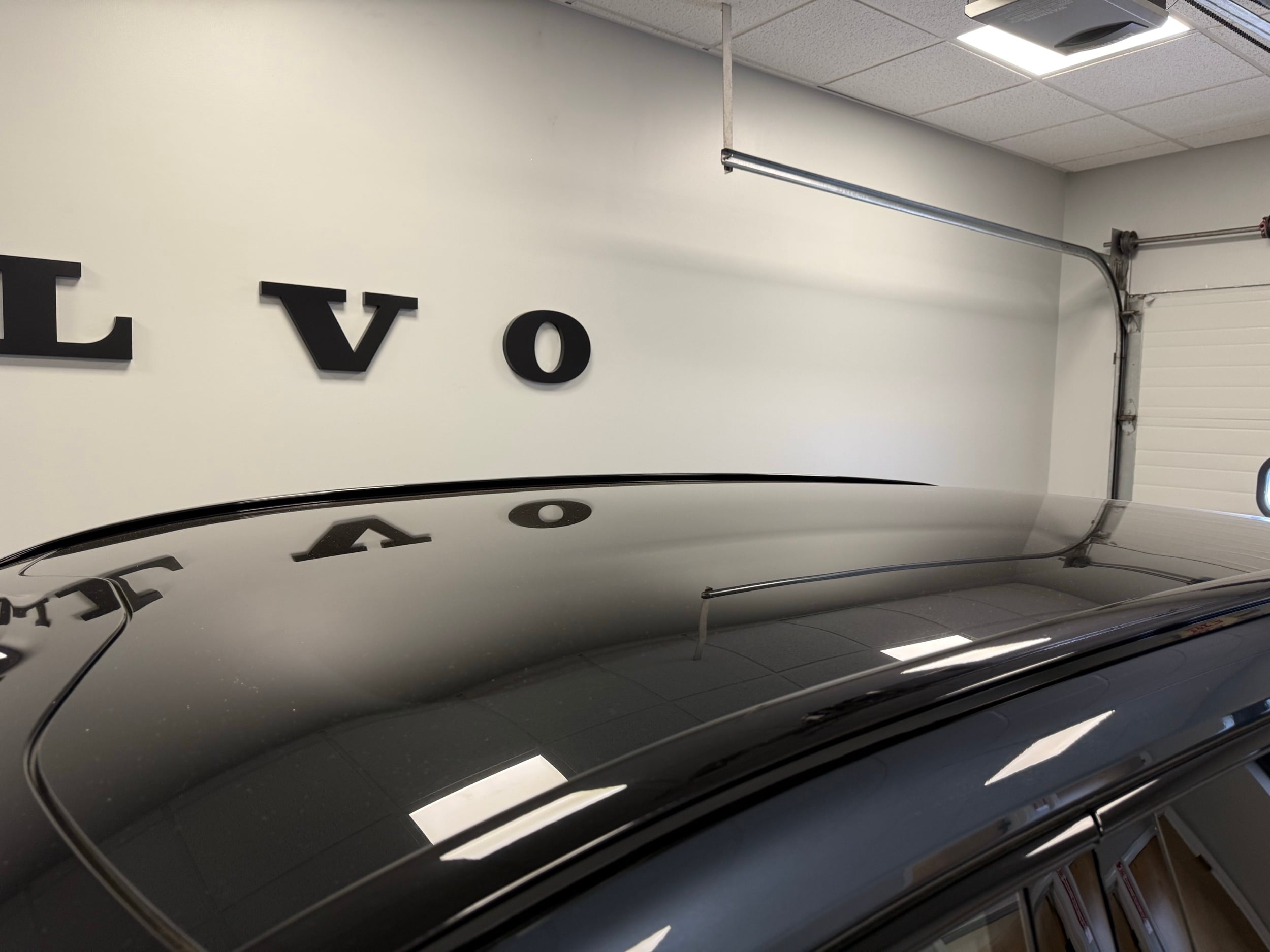 new 2025 Volvo EX90 car, priced at $91,290