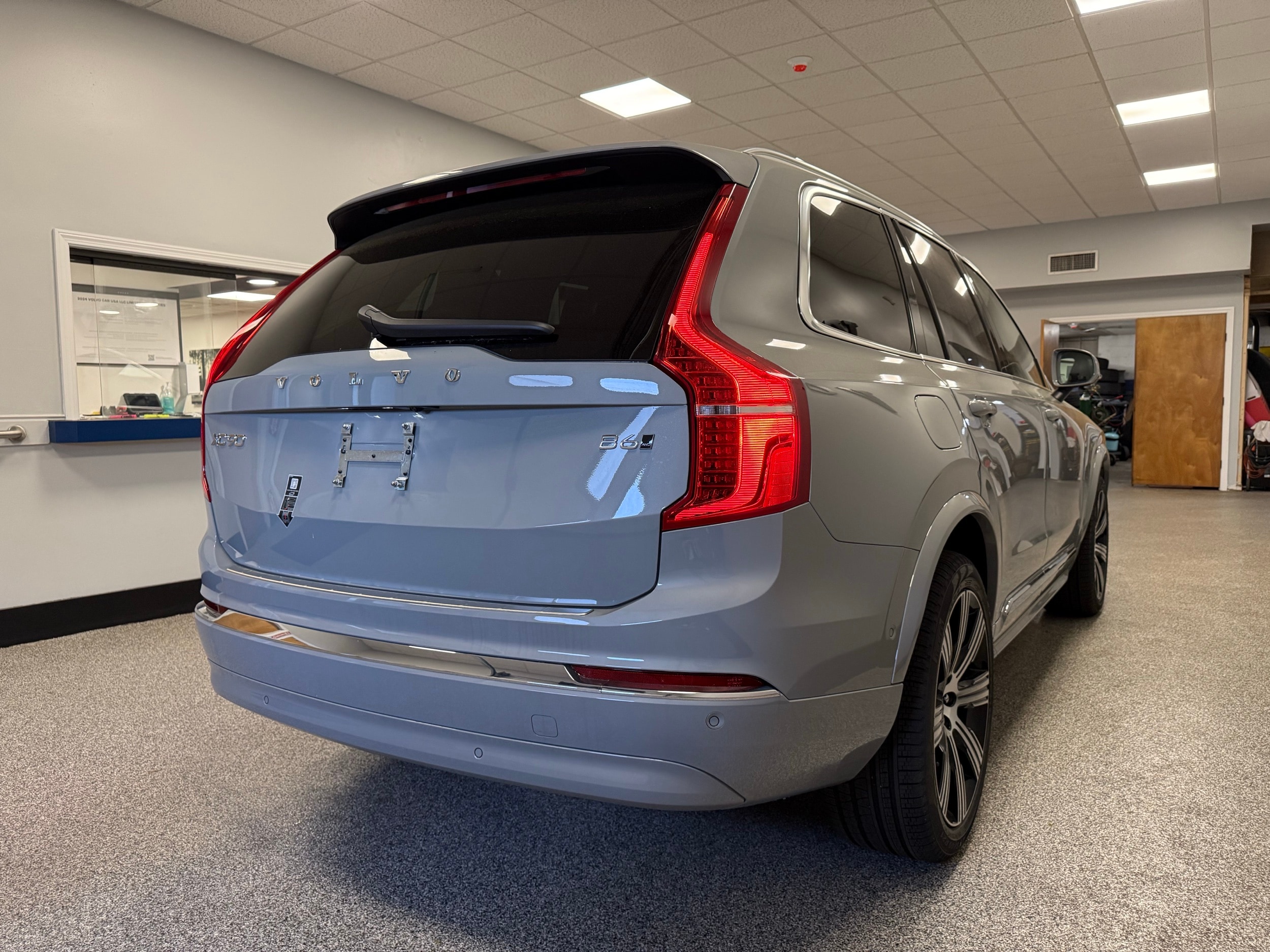new 2025 Volvo XC90 car, priced at $68,955