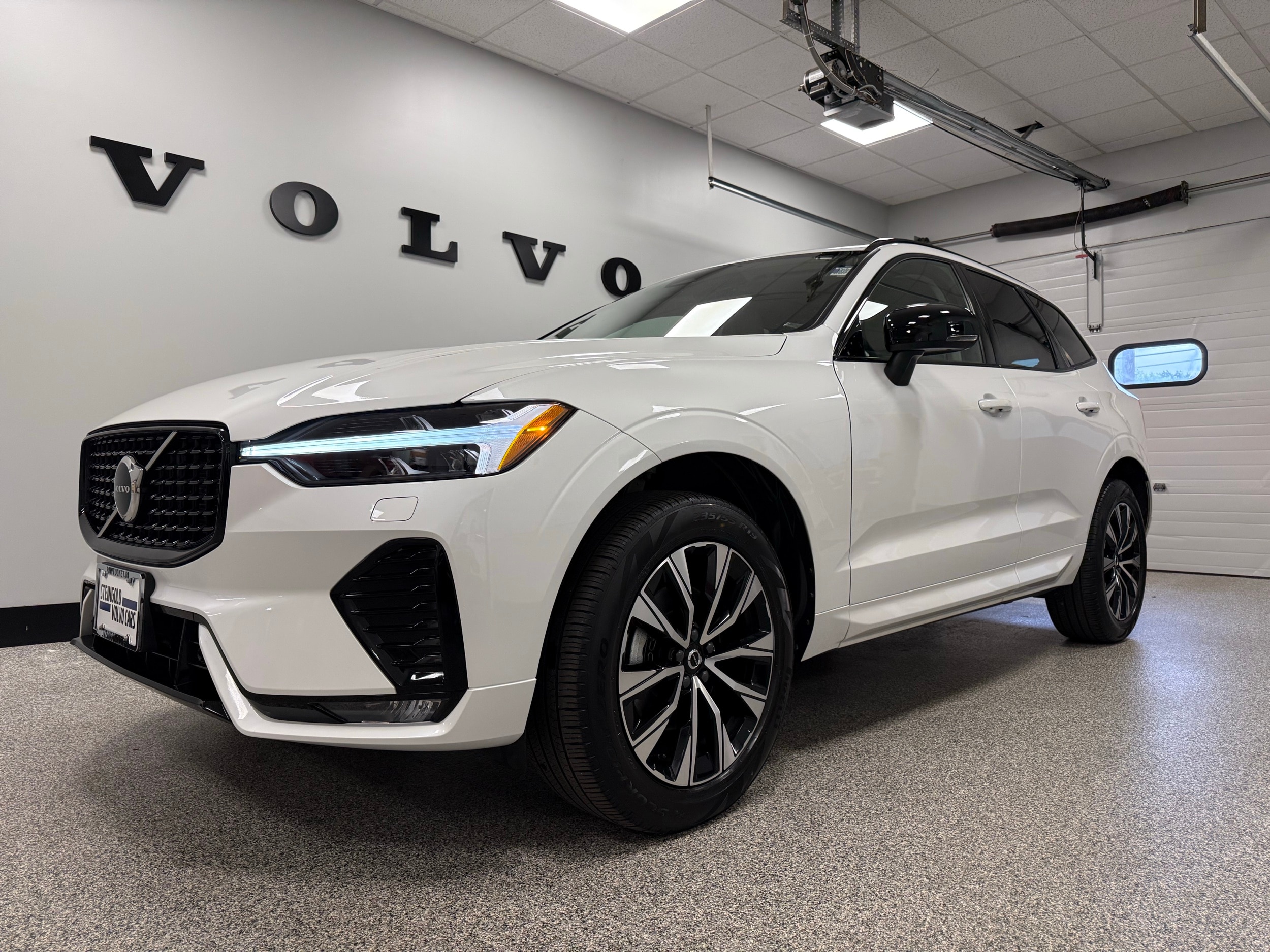 used 2024 Volvo XC60 car, priced at $43,500