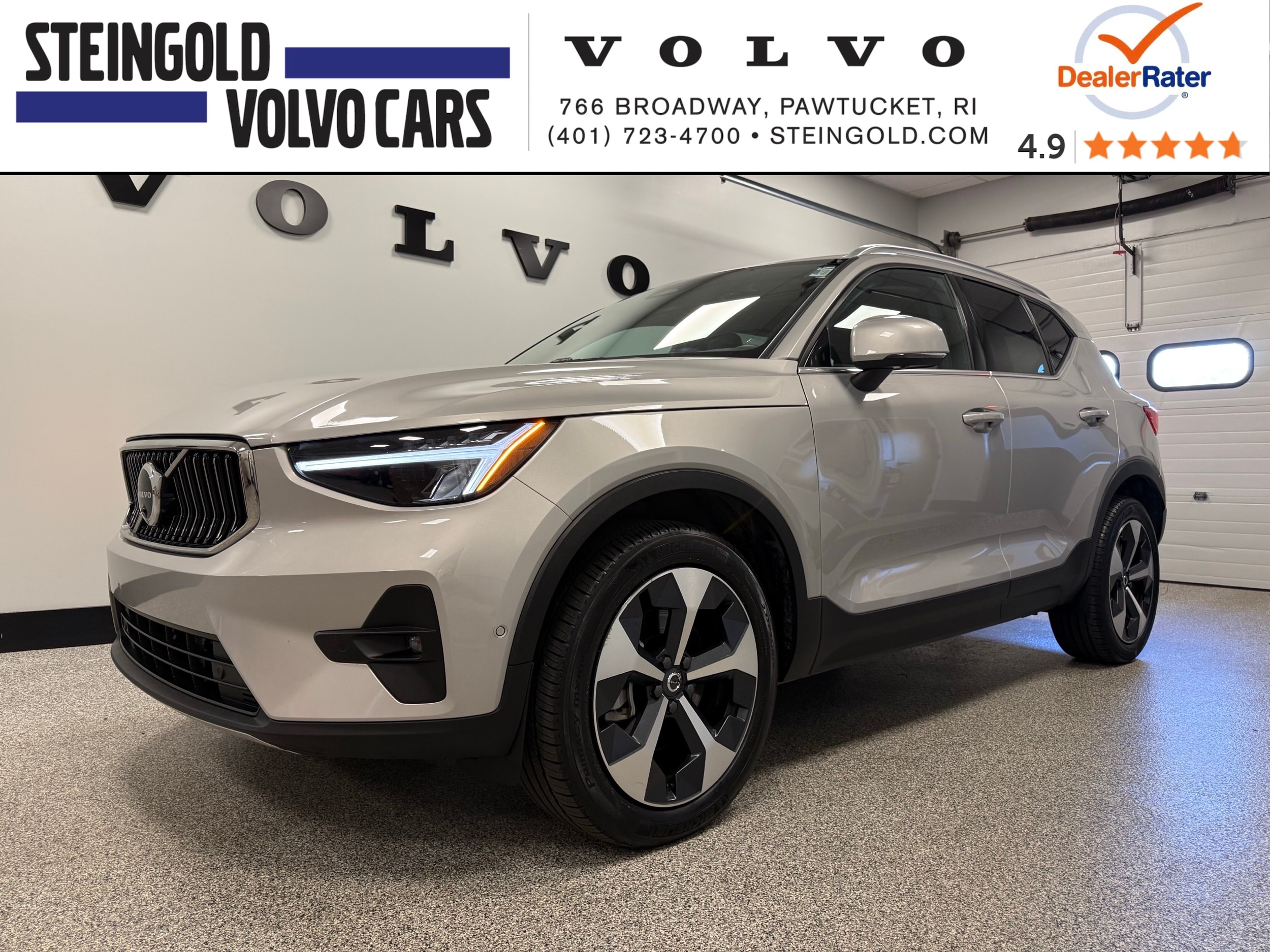 used 2025 Volvo XC40 car, priced at $39,500