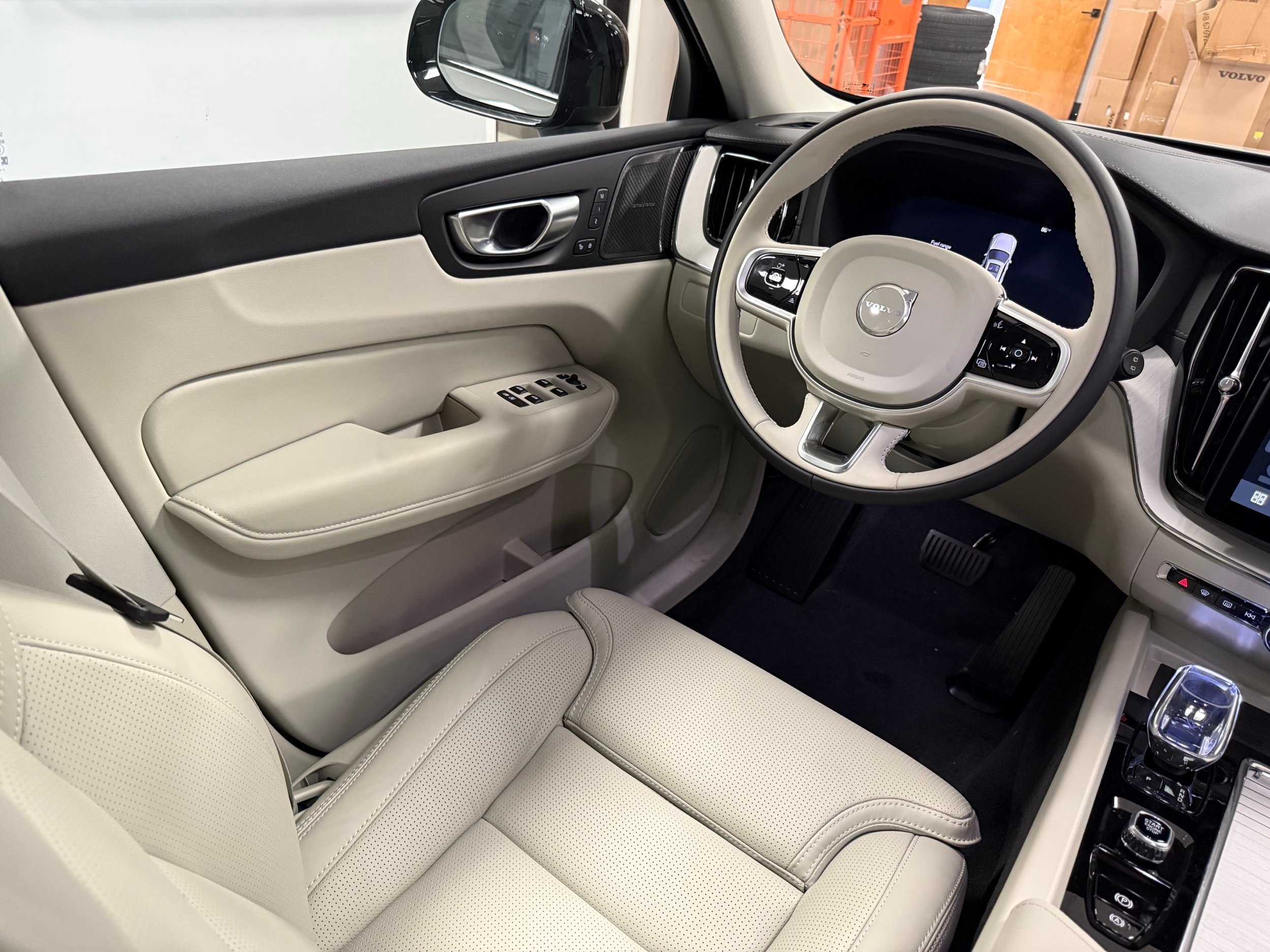 new 2026 Volvo XC60 car, priced at $63,935