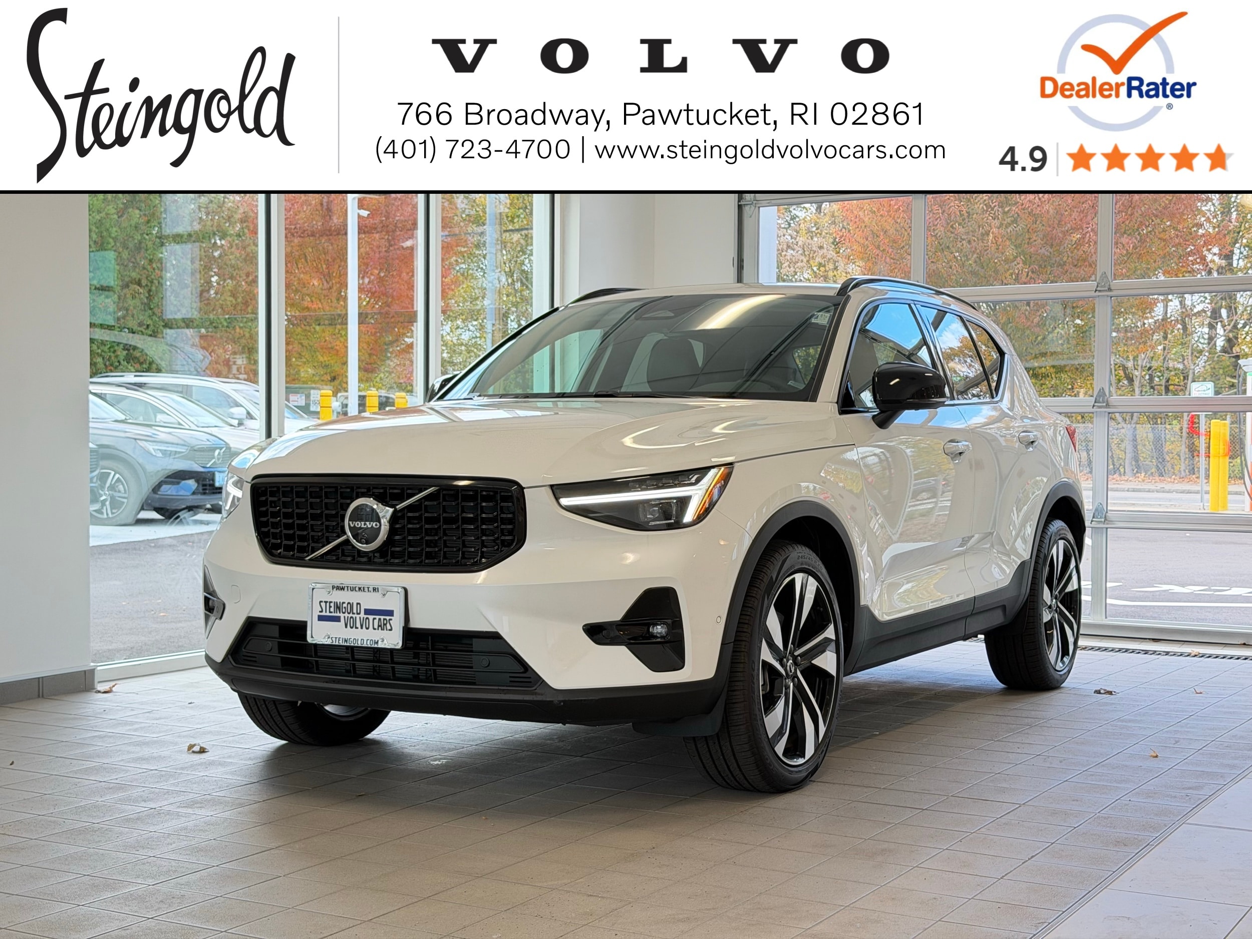 used 2025 Volvo XC40 car, priced at $39,500