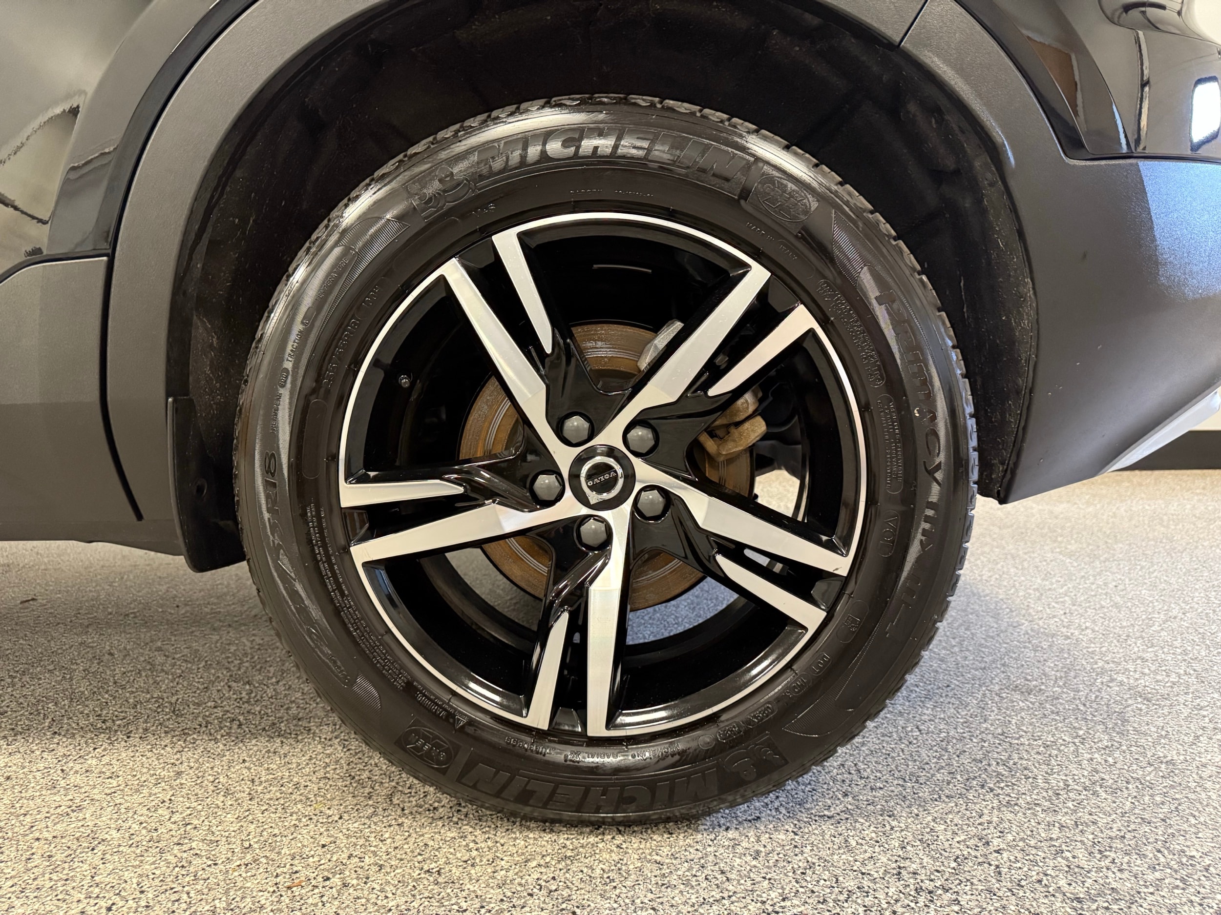used 2025 Volvo XC40 car, priced at $39,500