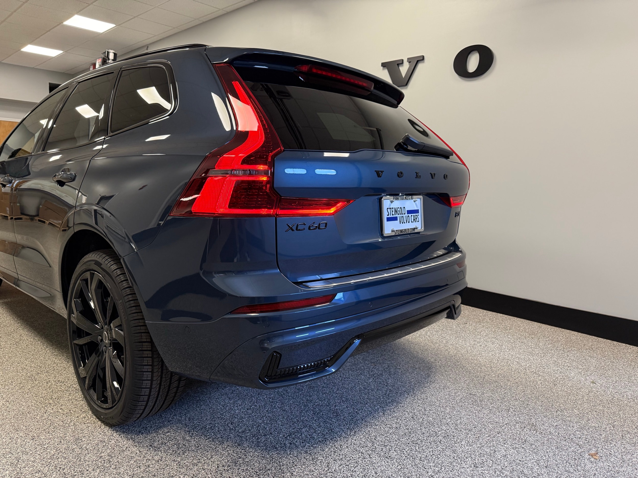 new 2026 Volvo XC60 car, priced at $64,500