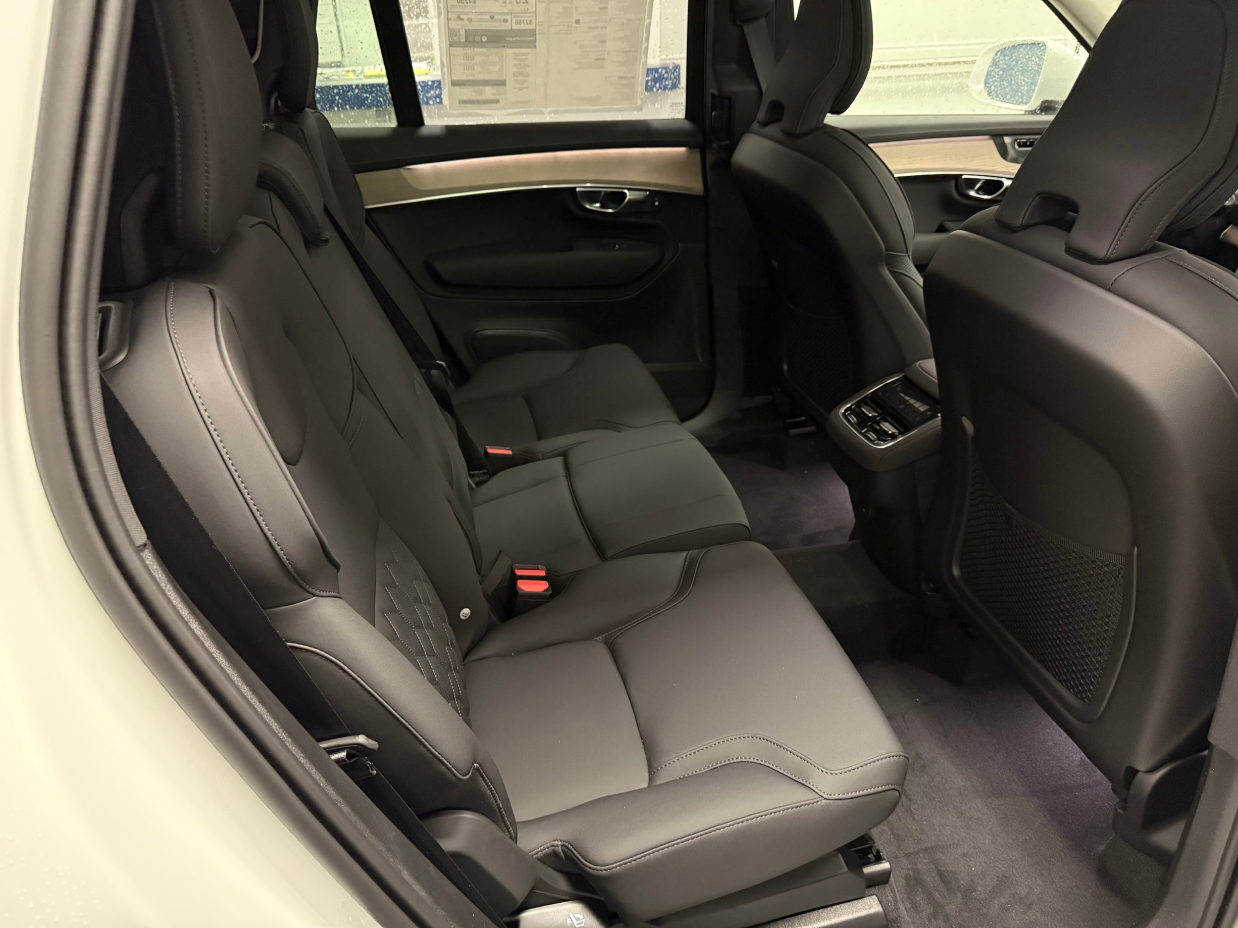 new 2025 Volvo XC90 car, priced at $69,155