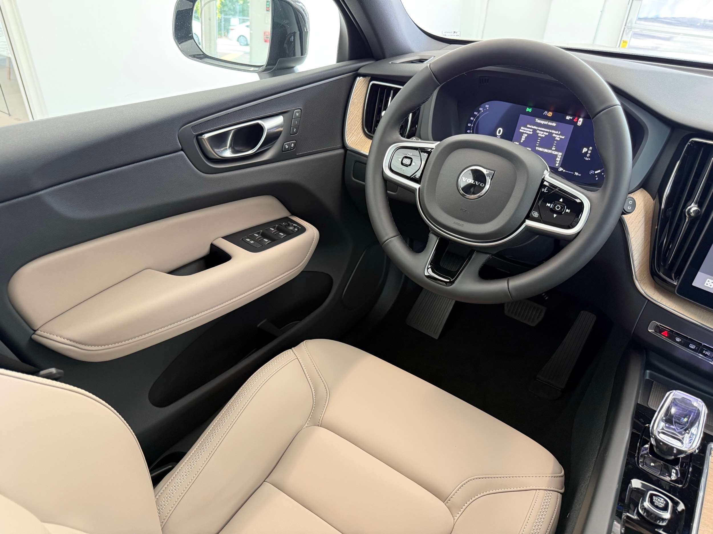 new 2026 Volvo XC60 car, priced at $57,985