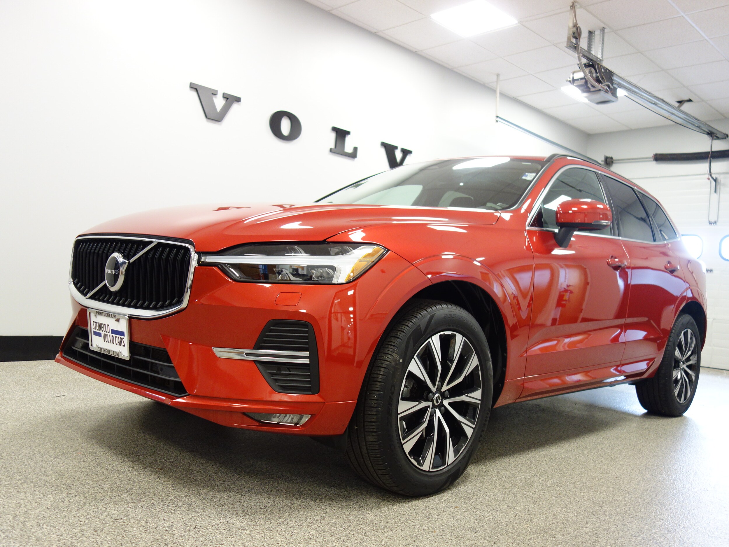 used 2023 Volvo XC60 car, priced at $42,500