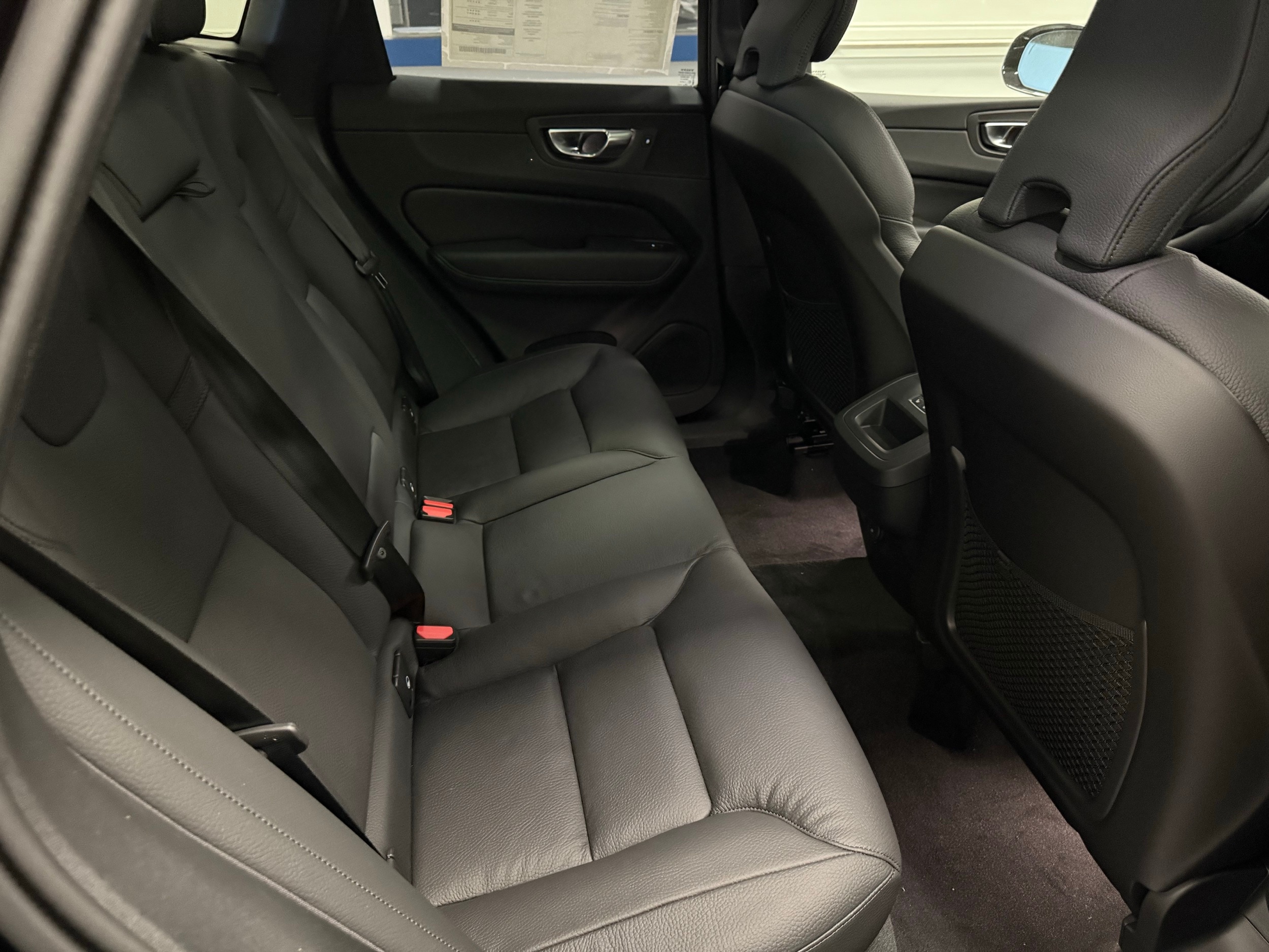 new 2025 Volvo XC60 car, priced at $55,360