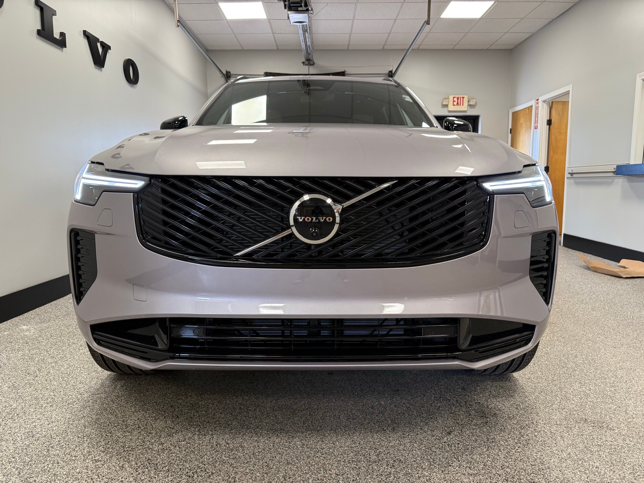 new 2026 Volvo XC90 car, priced at $76,450